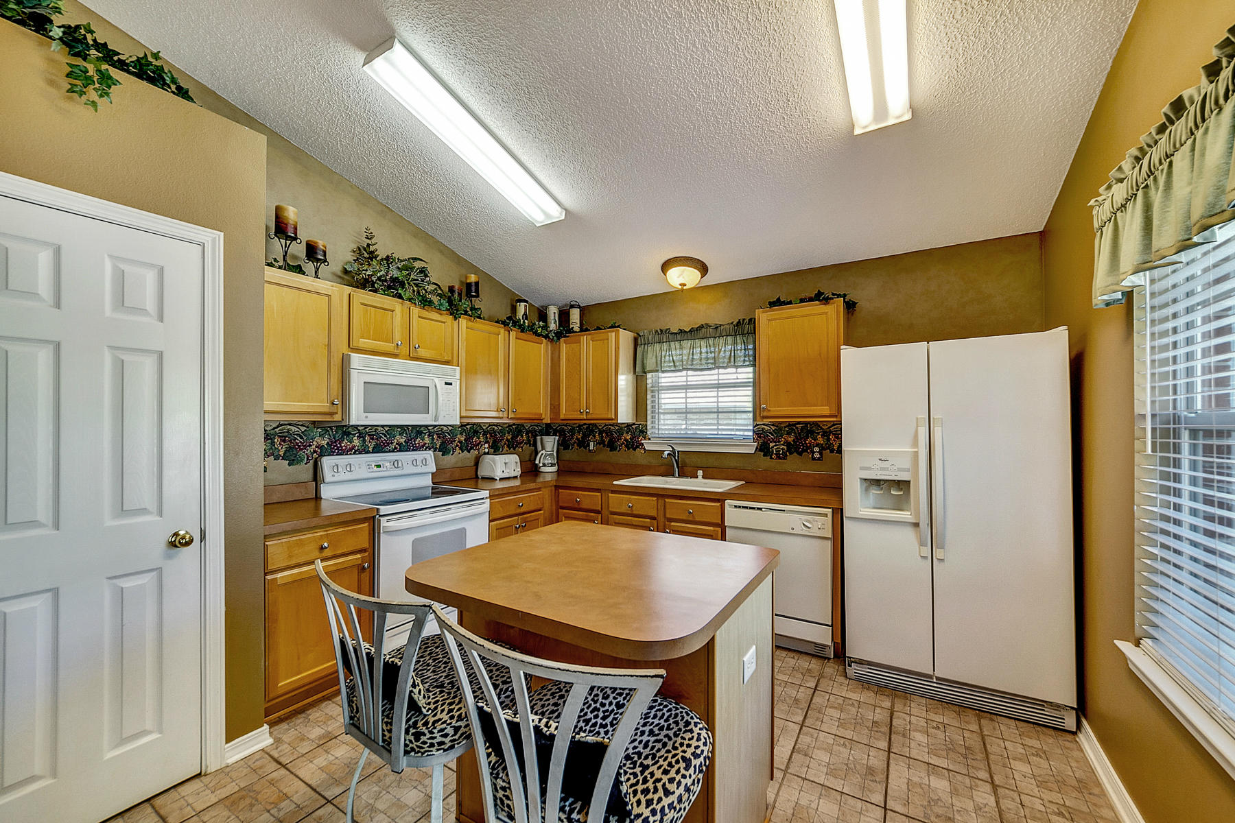 SEASPRAY SUBDIVISION - Residential