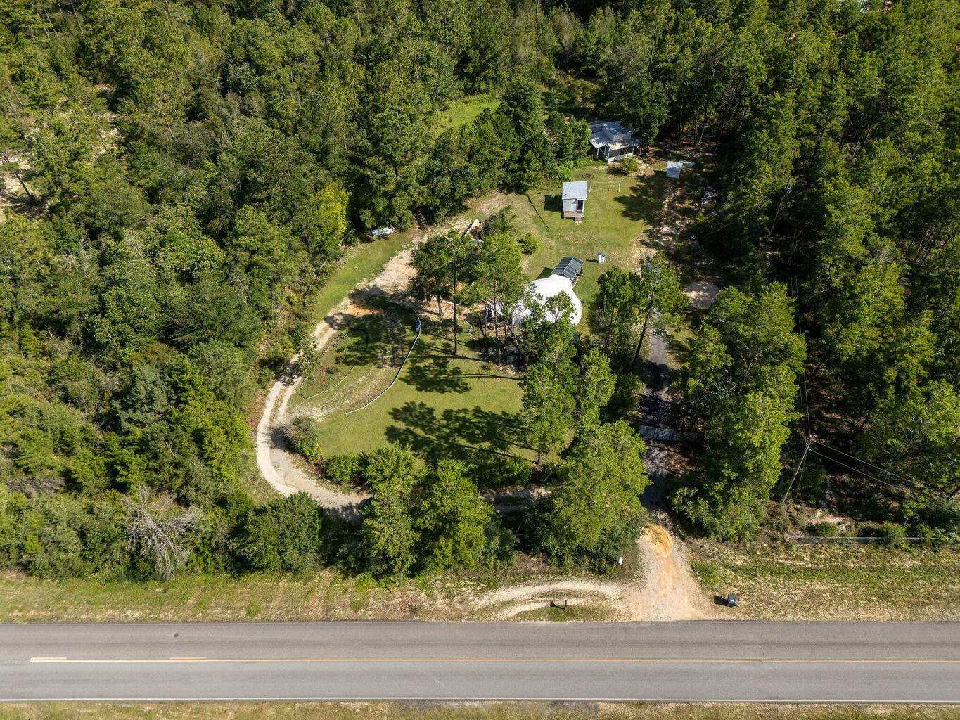 NO RECORDED SUBDIVISION - Residential