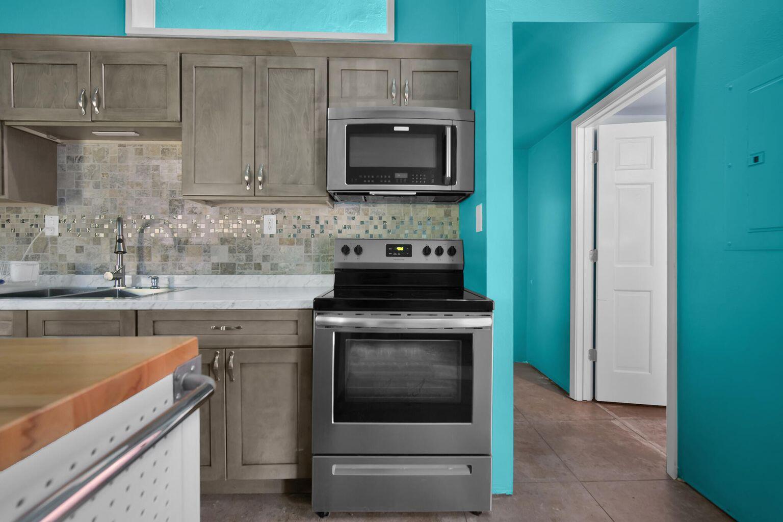 NO RECORDED SUBDIVISION - Residential