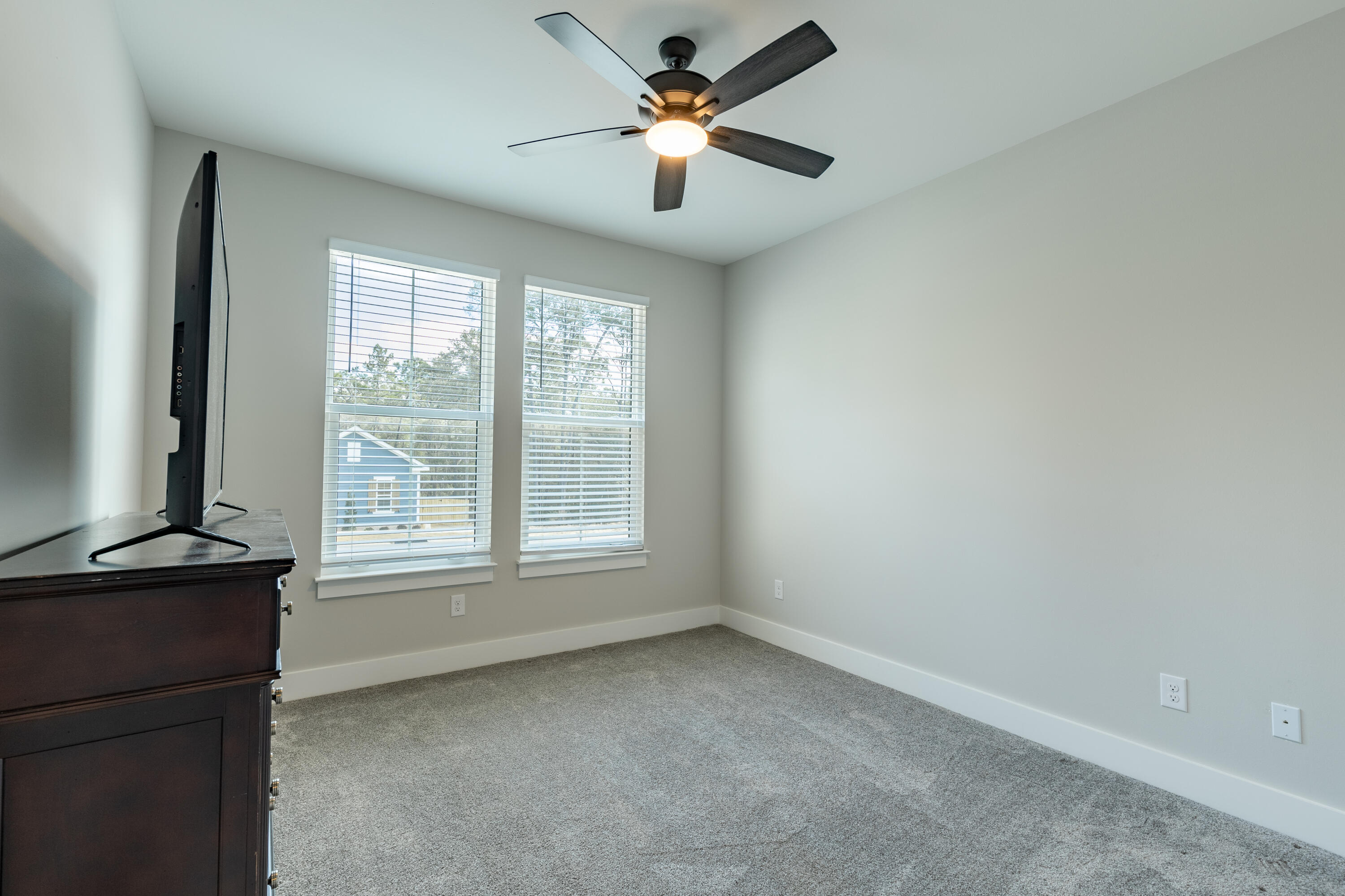 Deer Moss Creek - Residential