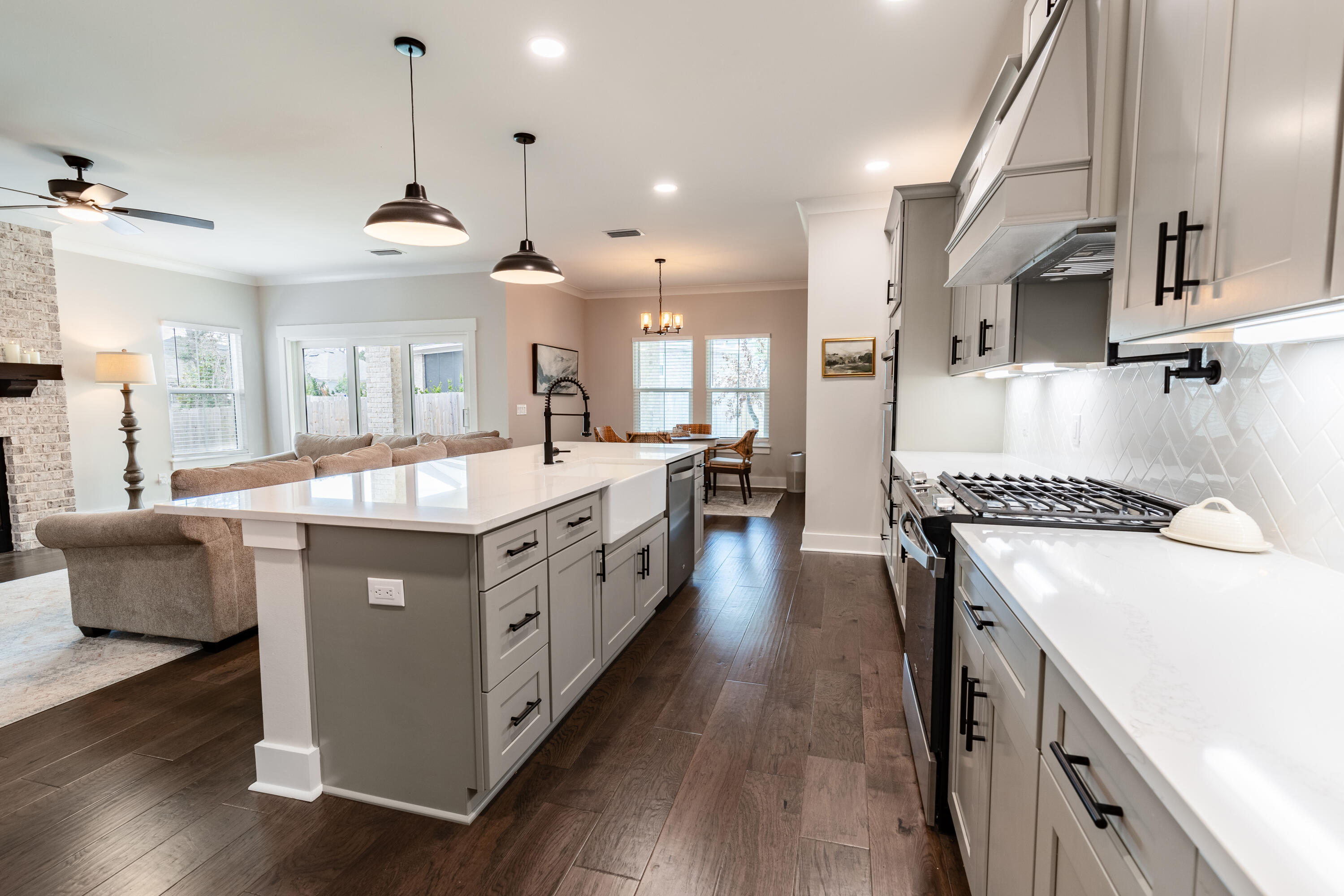 Deer Moss Creek - Residential