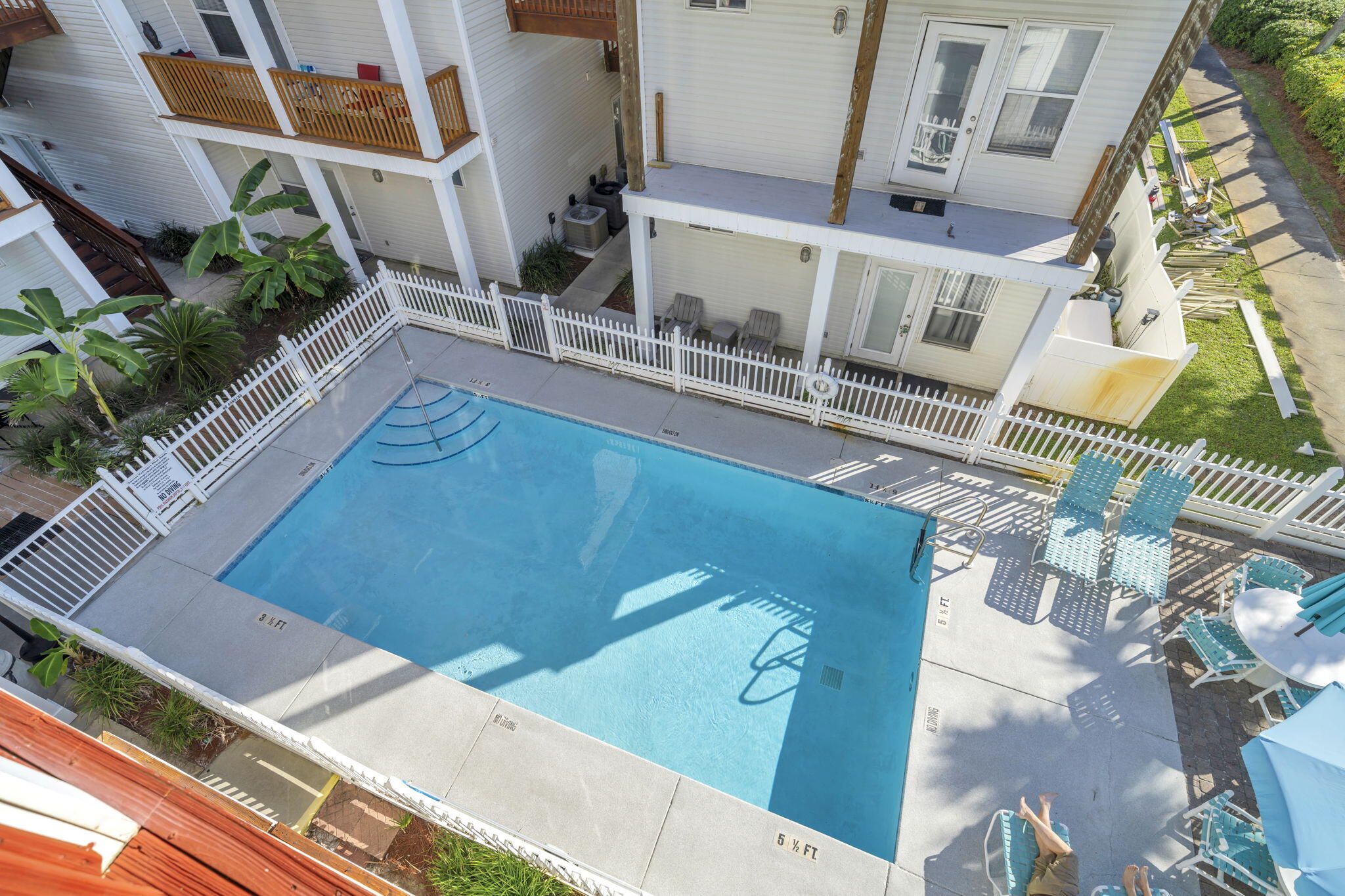 SUNSET COTTAGES CONDO - Residential