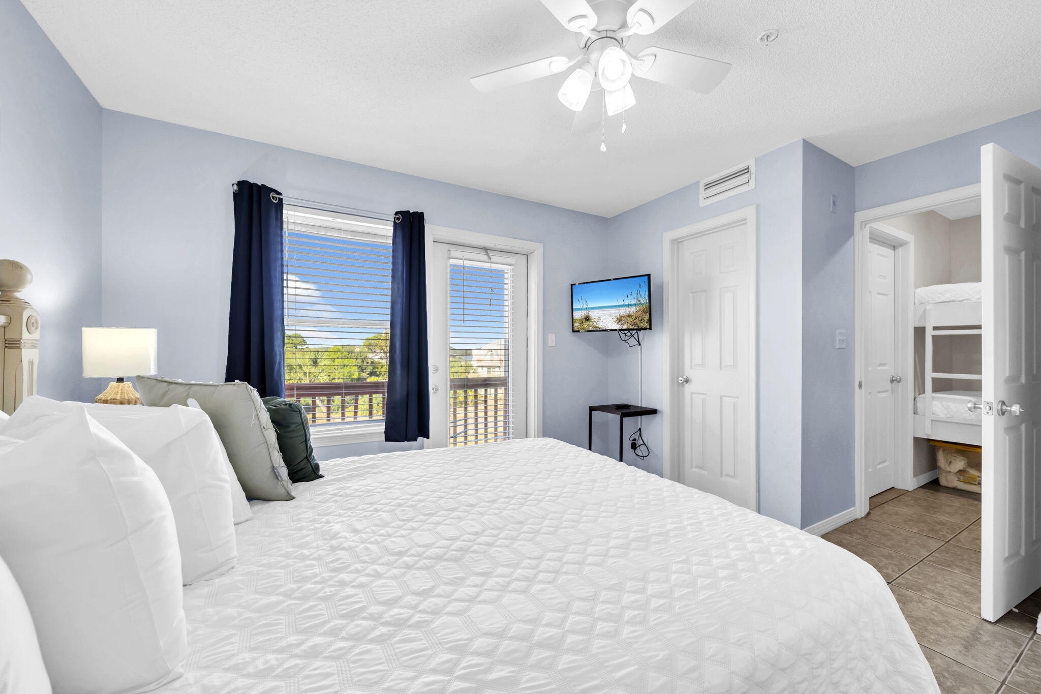 SUNSET COTTAGES CONDO - Residential