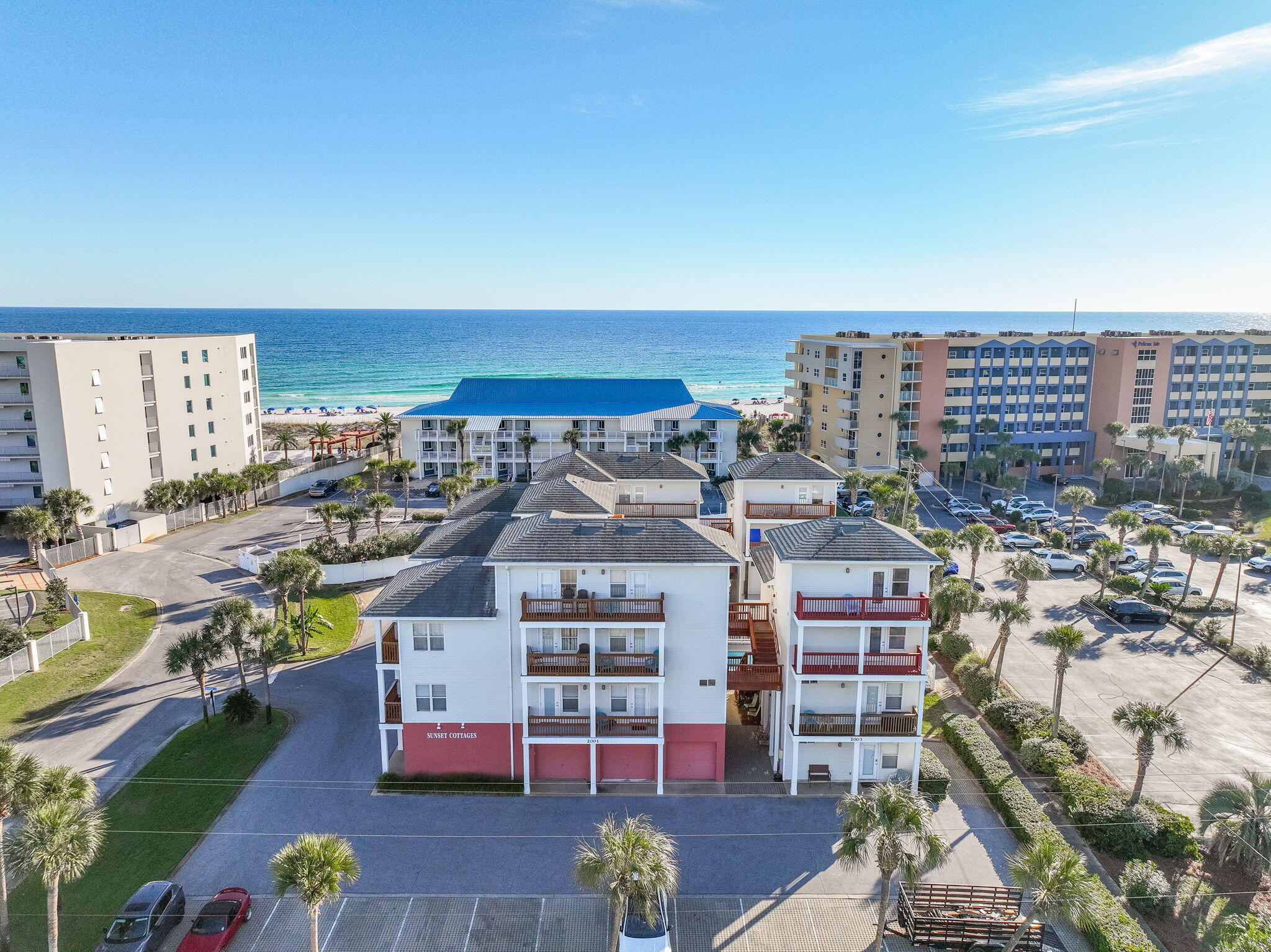 SUNSET COTTAGES CONDO - Residential