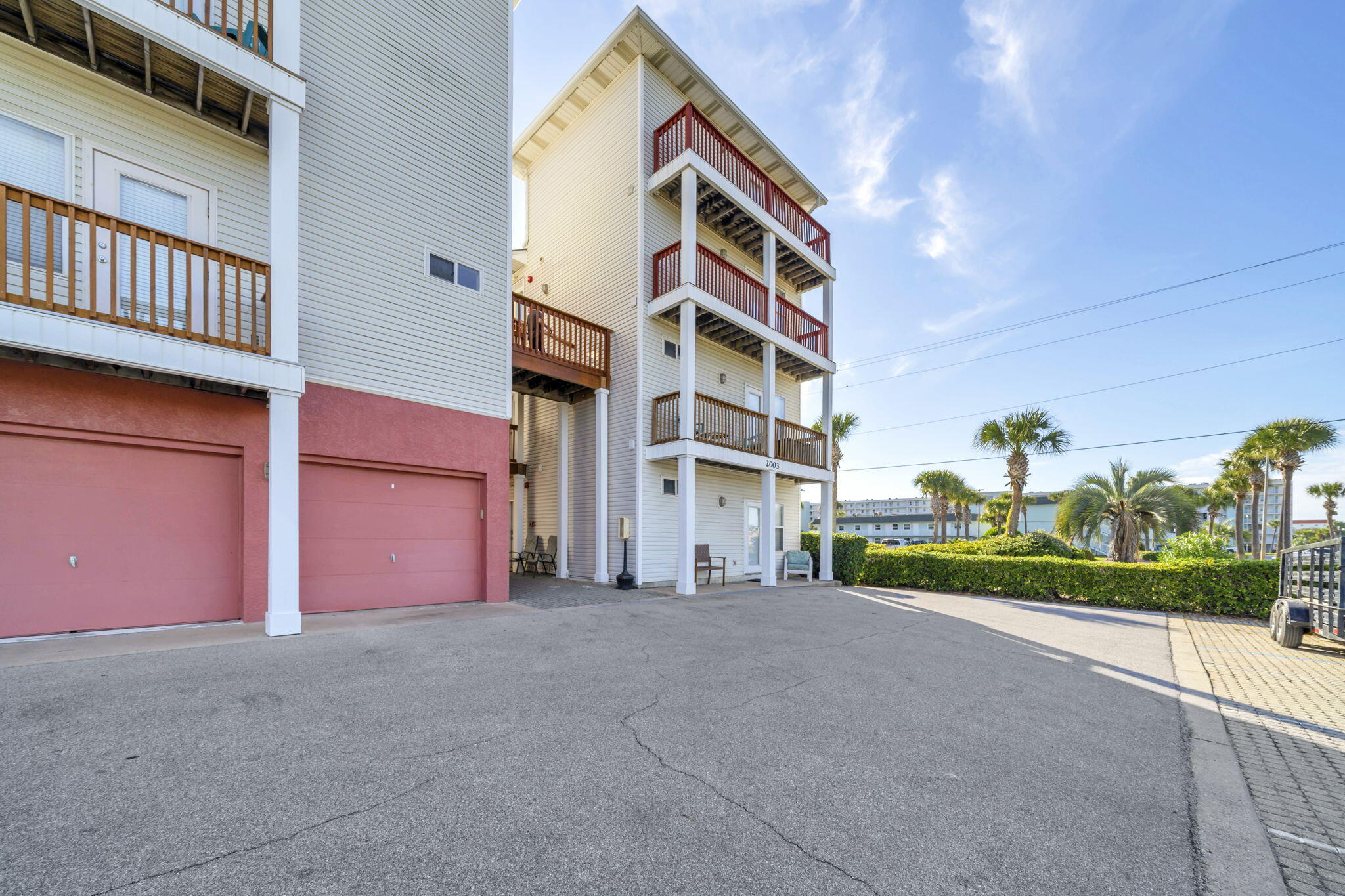 SUNSET COTTAGES CONDO - Residential