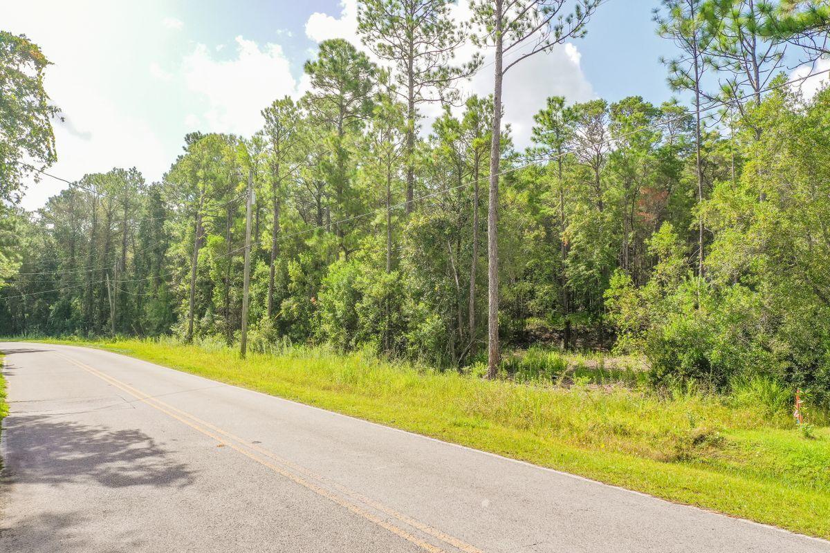 DAUGHETTES AMENDED - Land