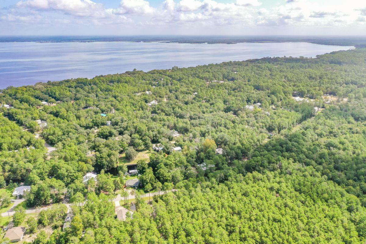 DAUGHETTES AMENDED - Land