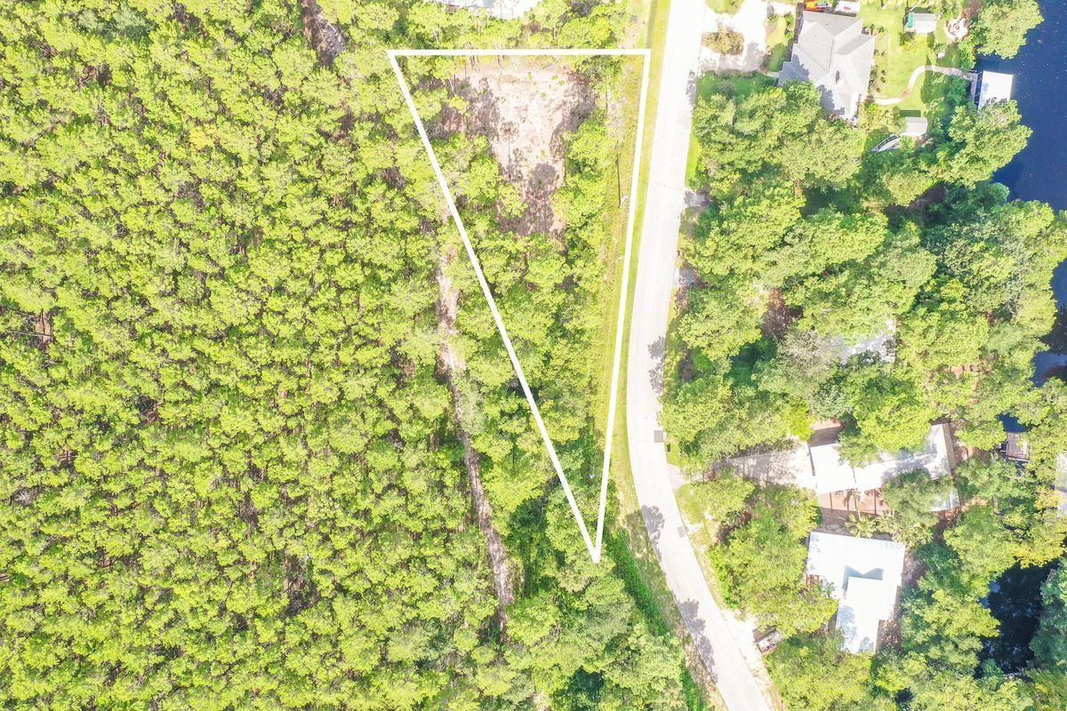 DAUGHETTES AMENDED - Land