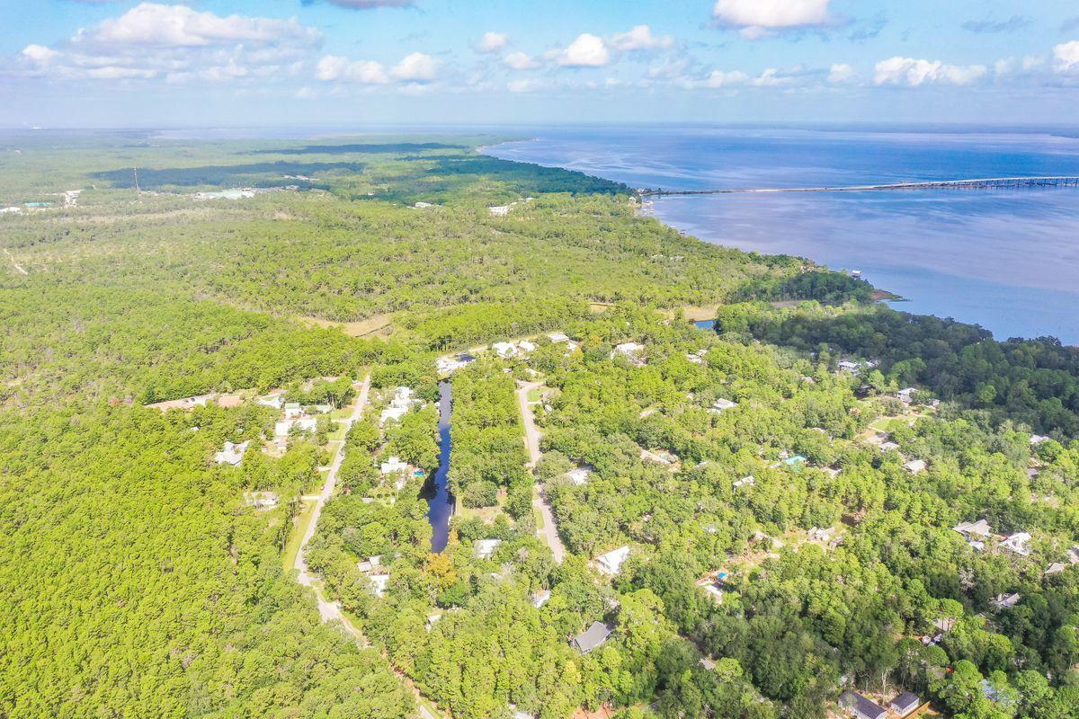 DAUGHETTES AMENDED - Land