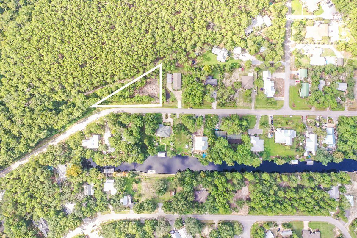 DAUGHETTES AMENDED - Land