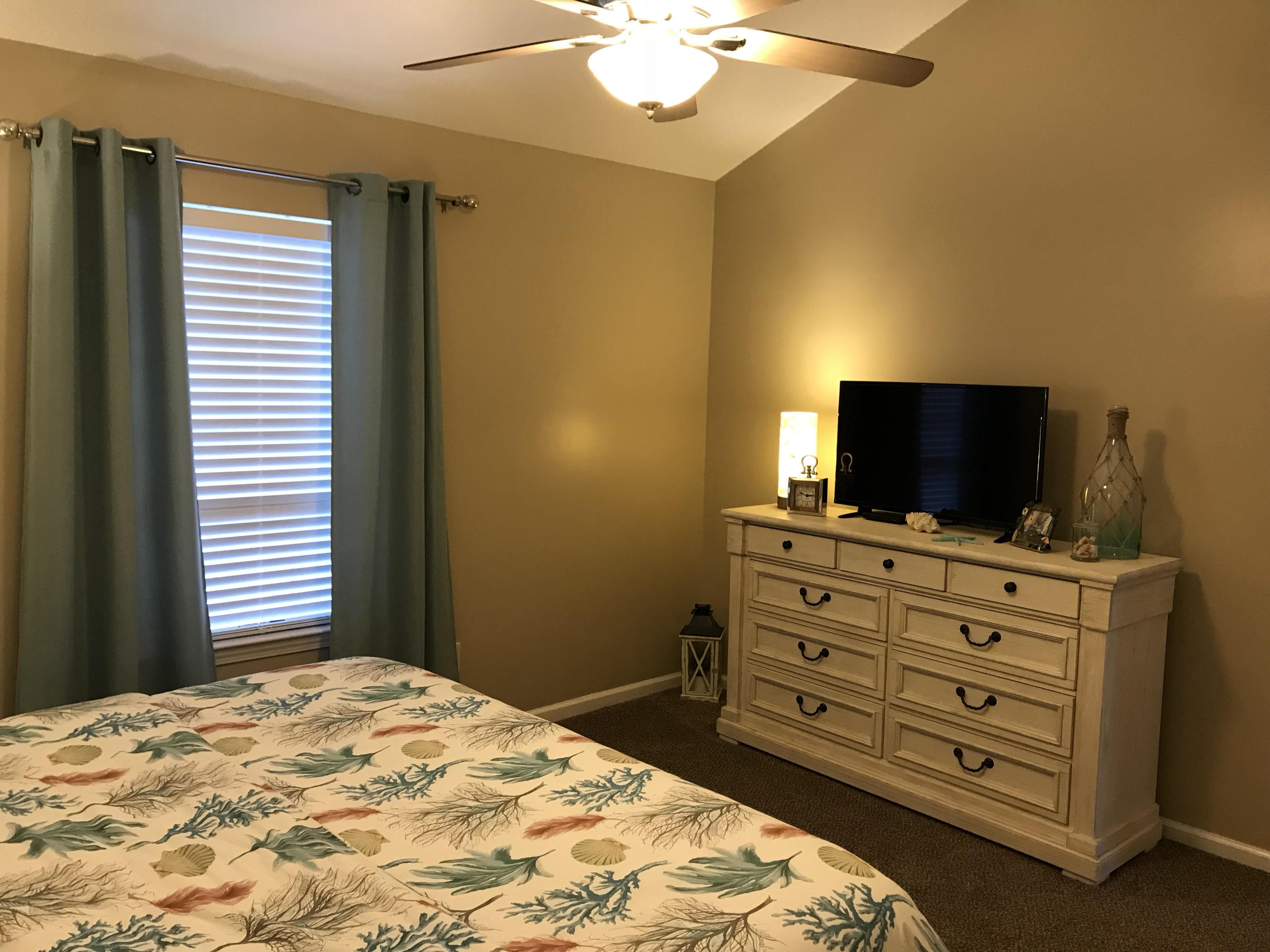 FERNWOOD PARK - Residential