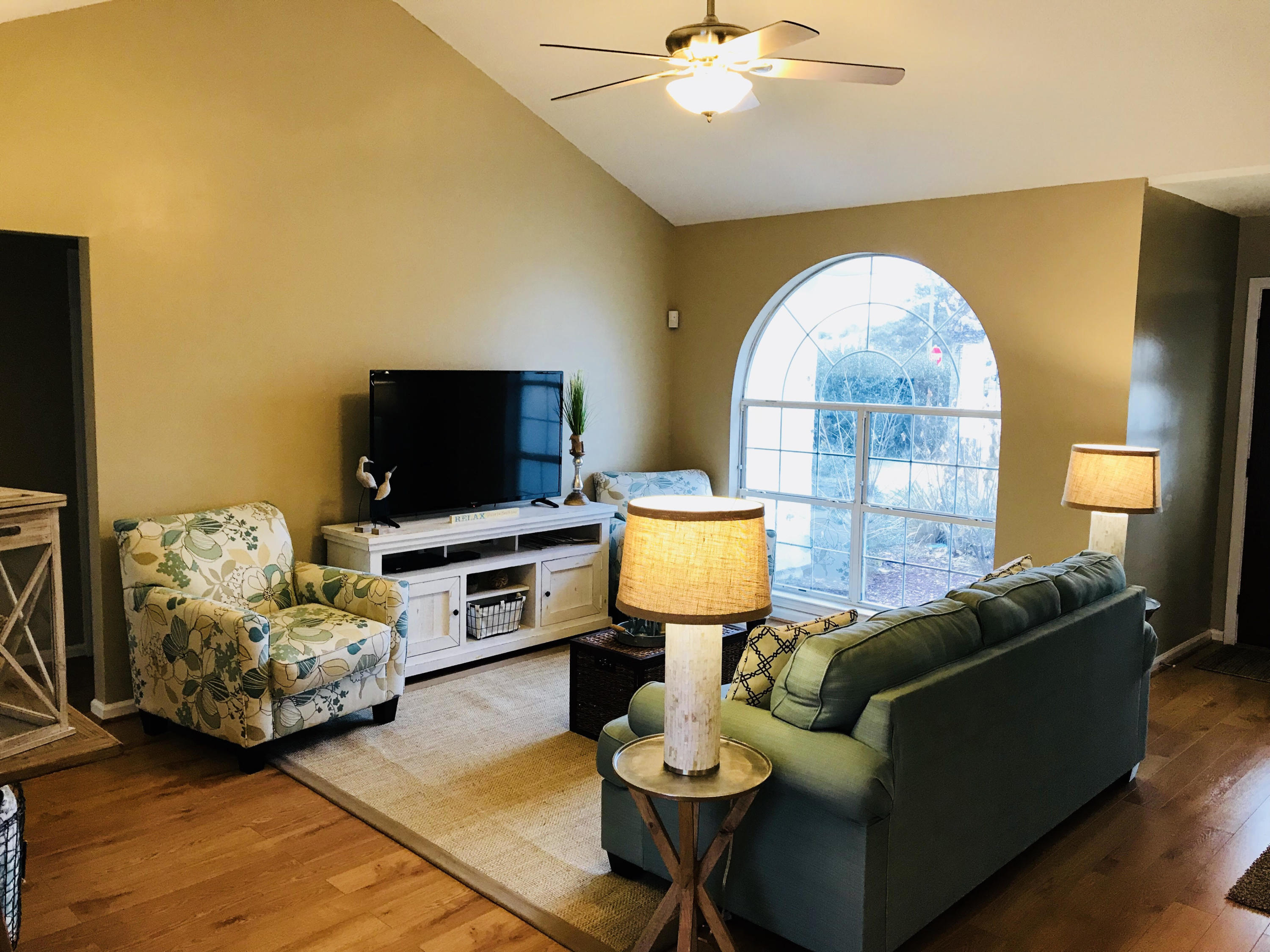 FERNWOOD PARK - Residential