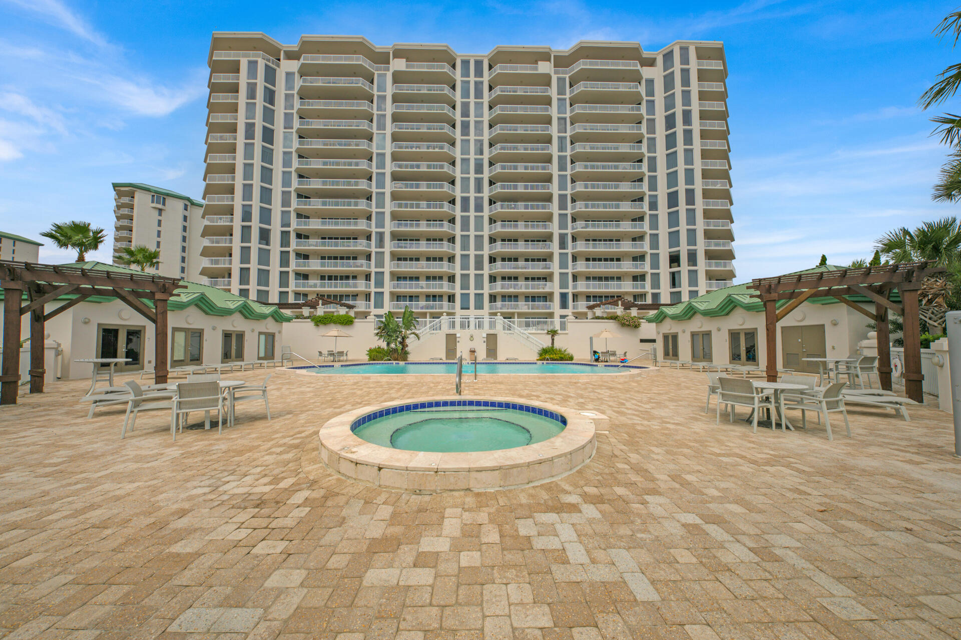 ST. BARTH AT SILVER SHELLS - Residential Lease