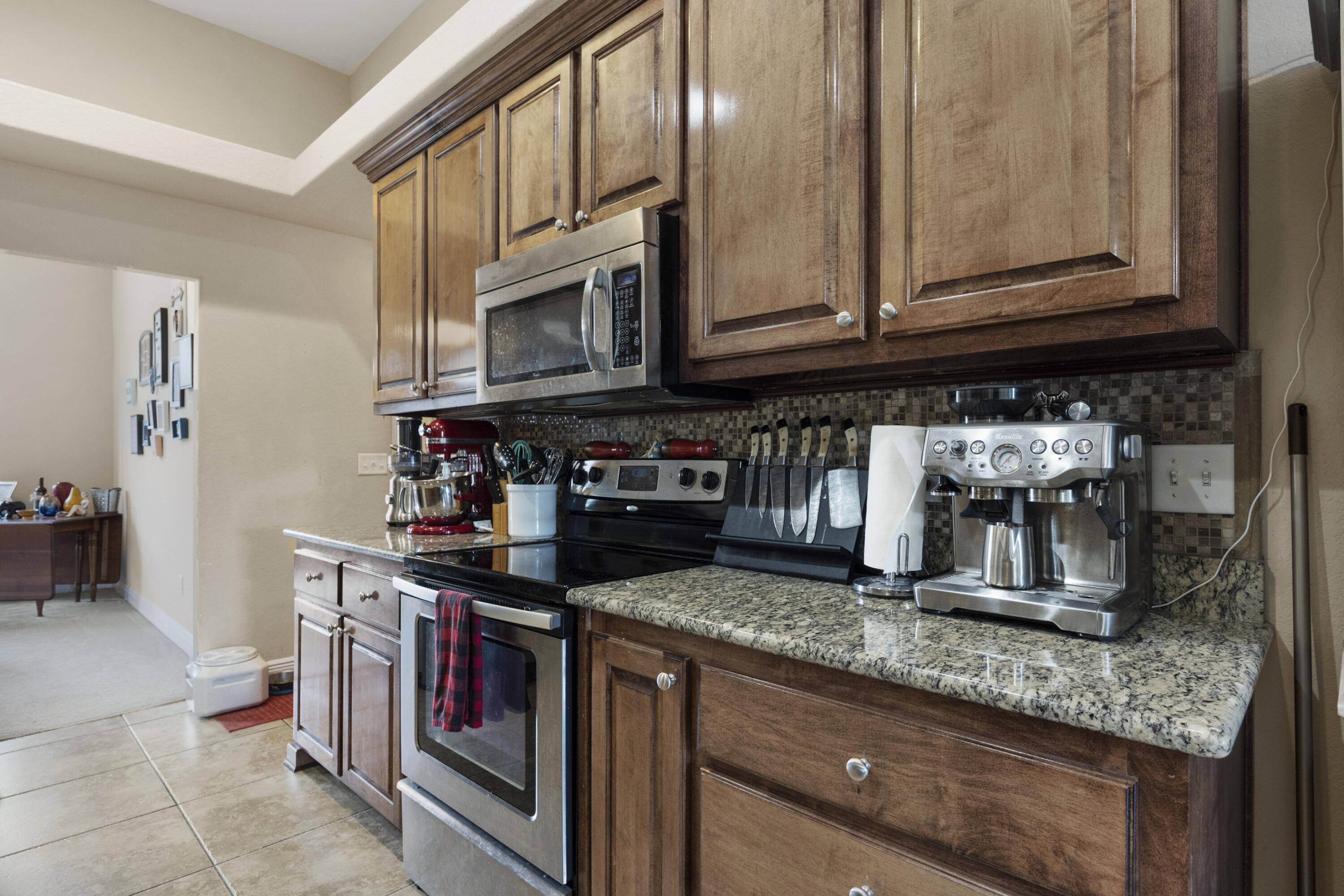 FOX VALLEY - Residential