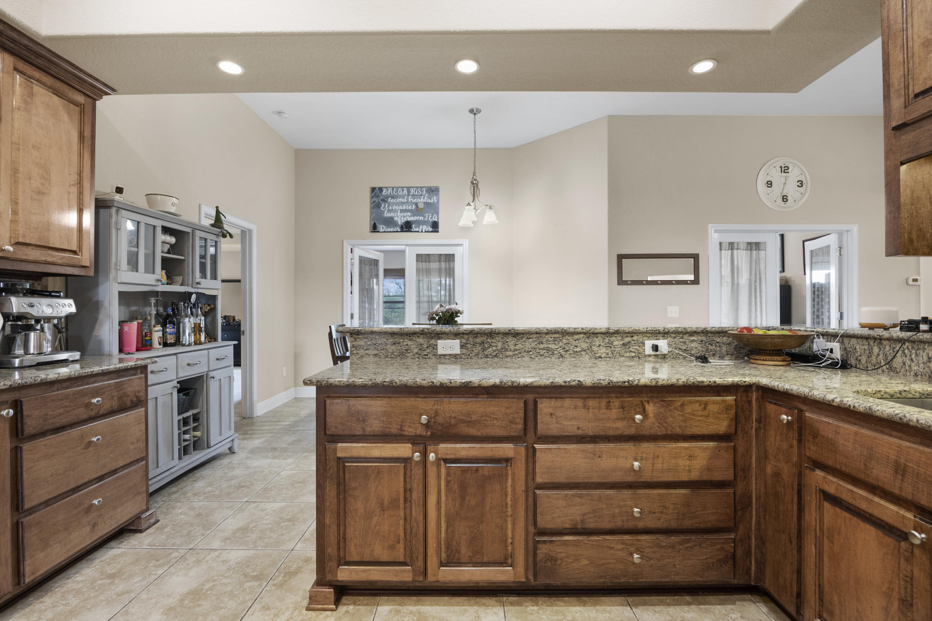 FOX VALLEY - Residential