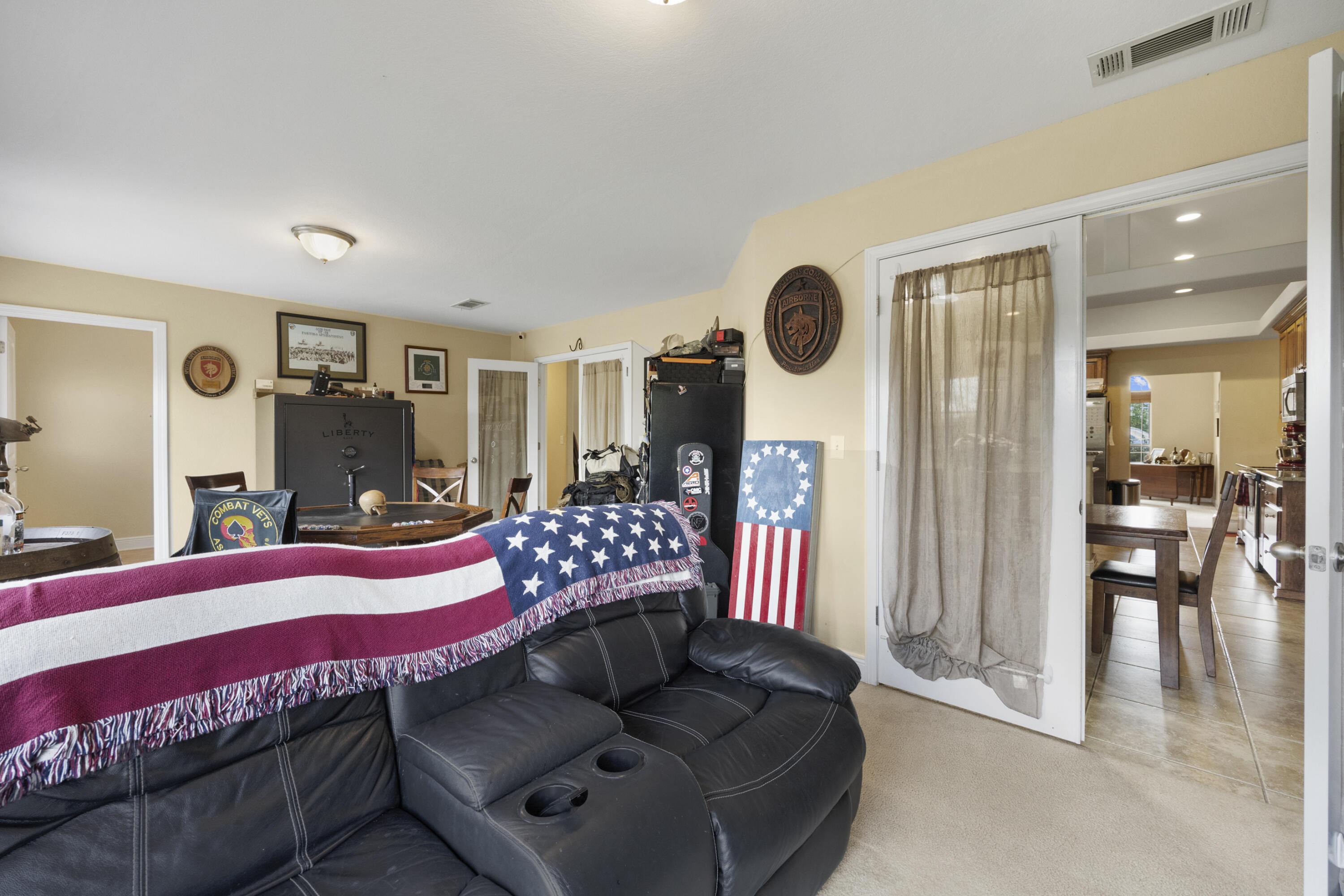 FOX VALLEY - Residential