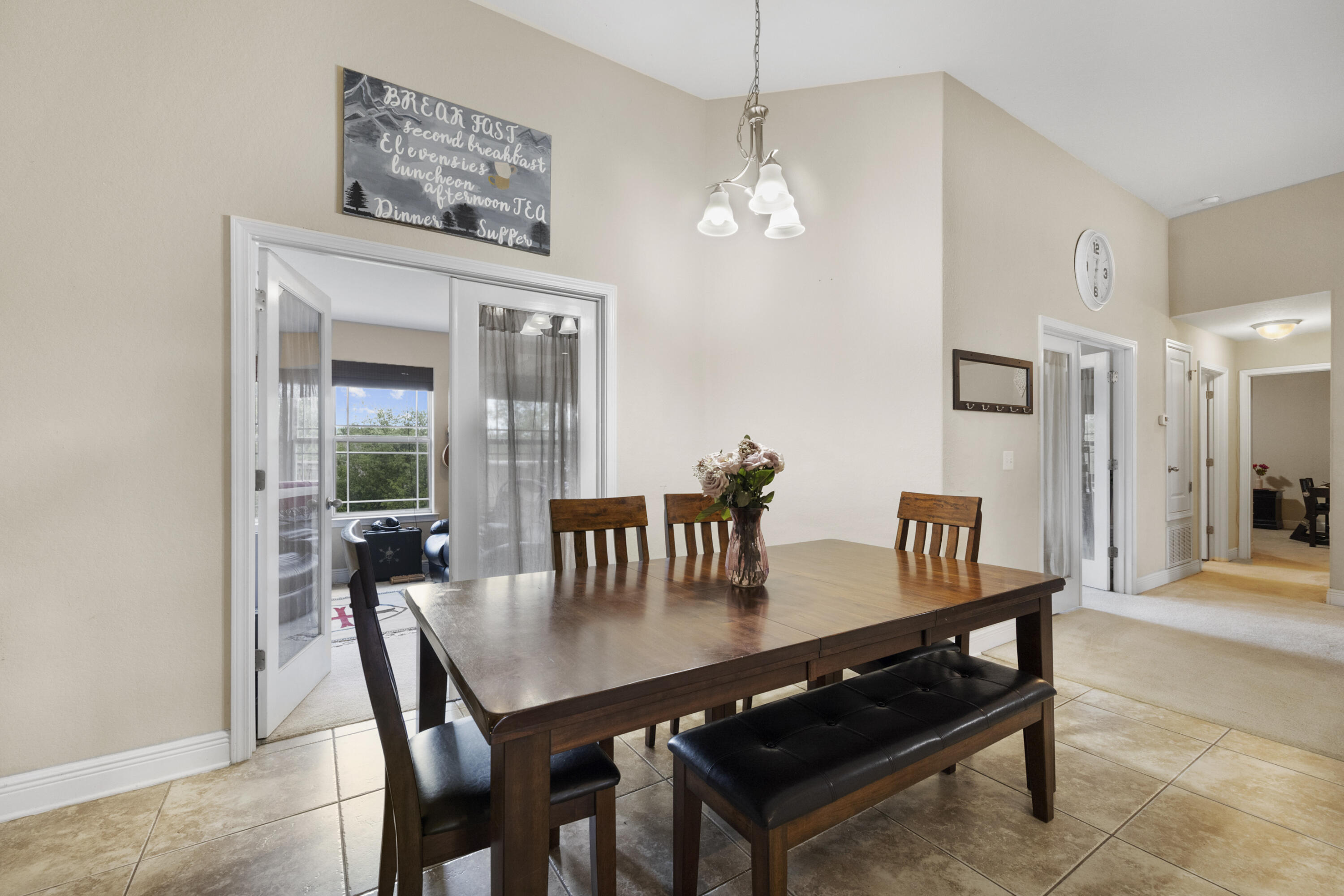 FOX VALLEY - Residential