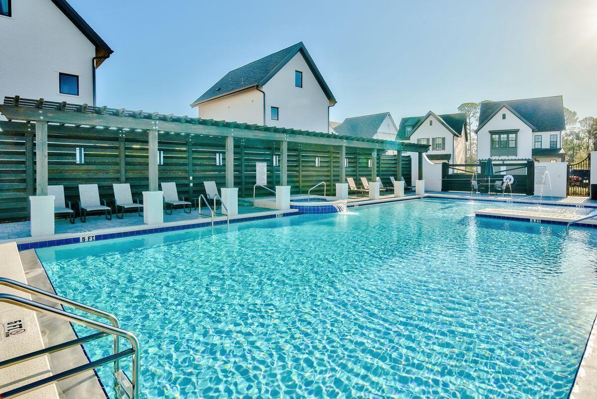Ridgewalk - Residential