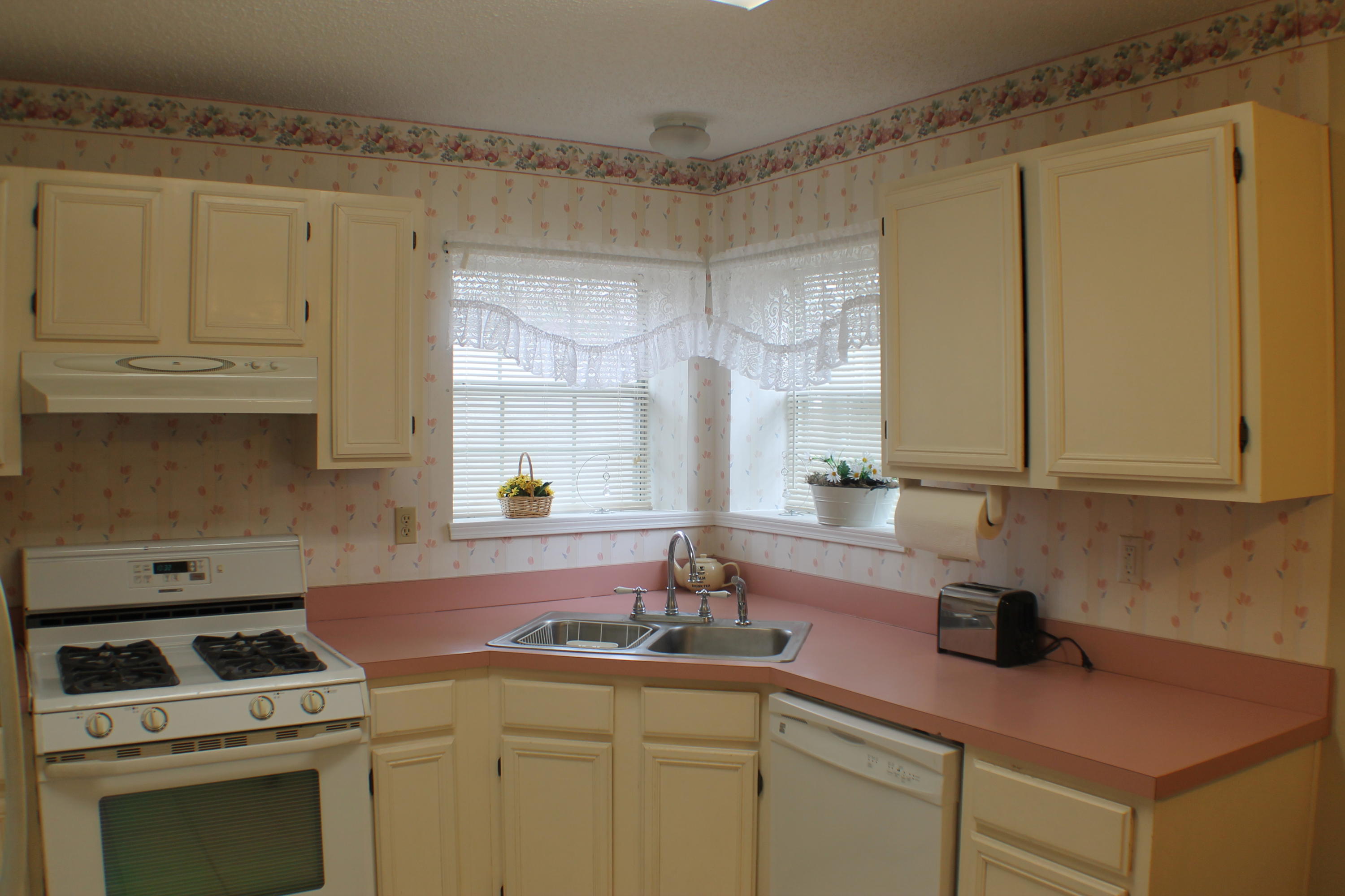 SOUTHWAY ESTATES 1ST ADDN - Residential