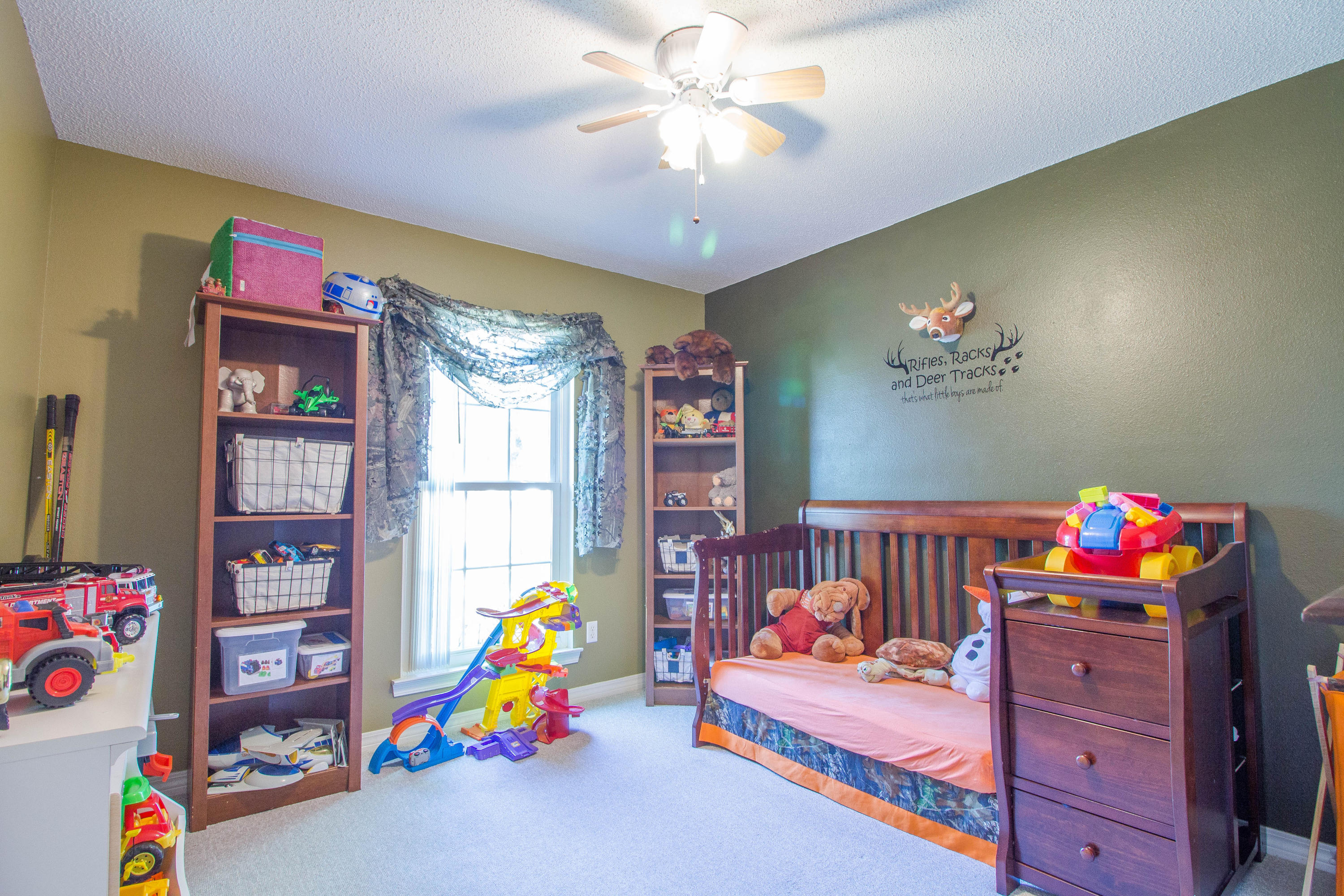 WESTVIEW ESTATES PH 1 - Residential