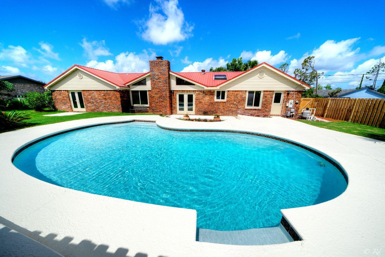 HUNTINGDON ESTATES UNIT 3 - Residential