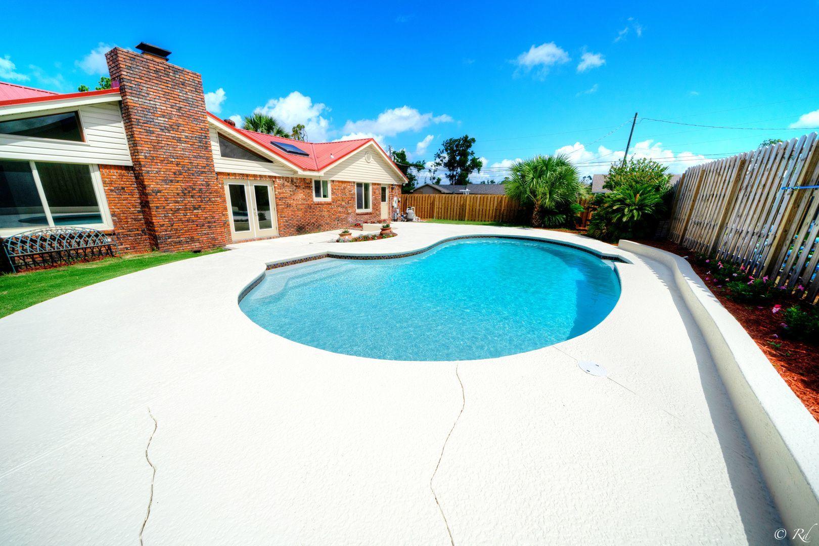 HUNTINGDON ESTATES UNIT 3 - Residential