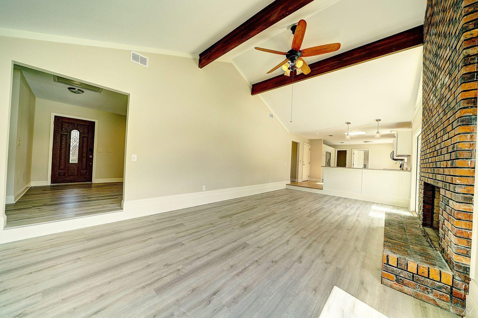 HUNTINGDON ESTATES UNIT 3 - Residential