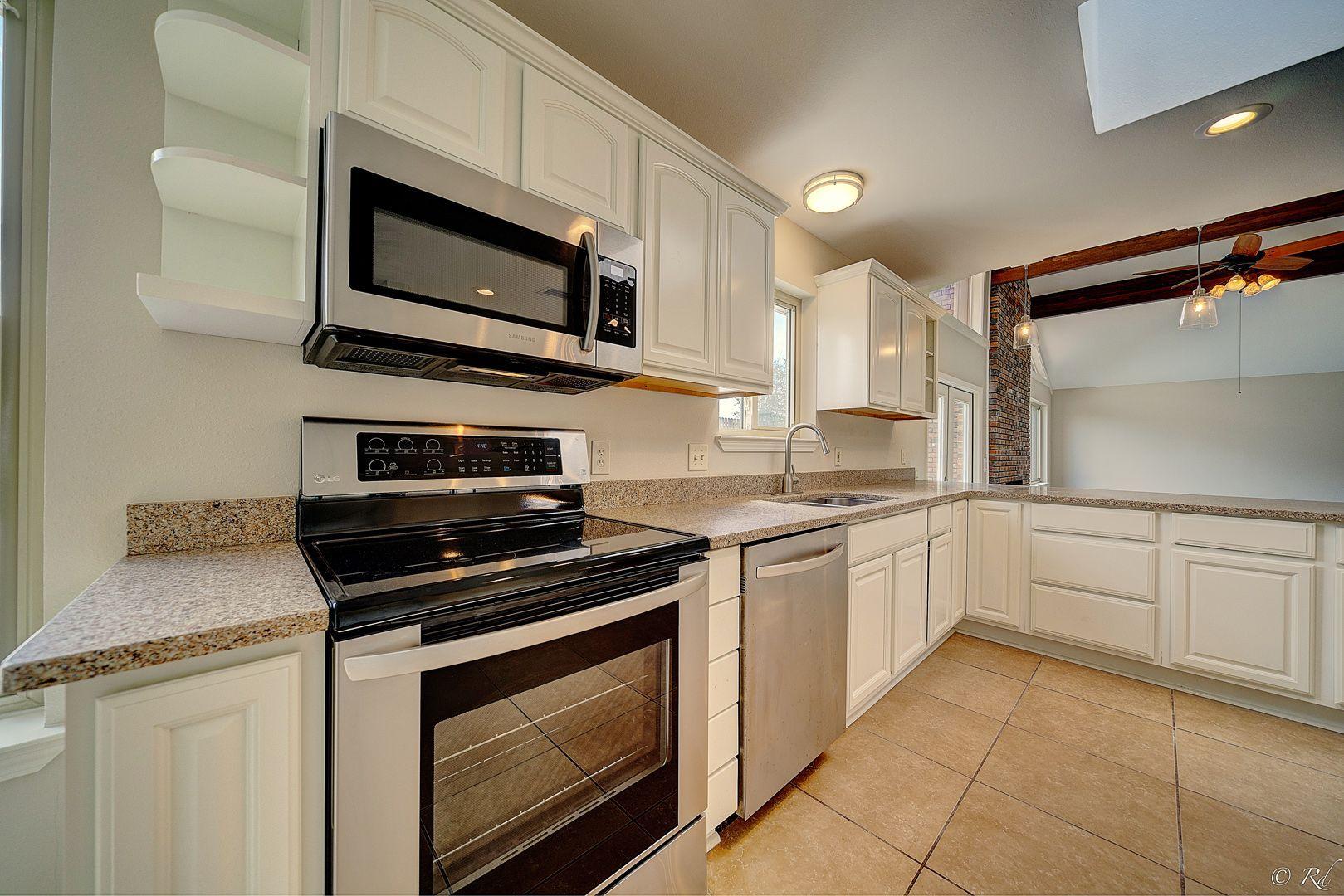 HUNTINGDON ESTATES UNIT 3 - Residential