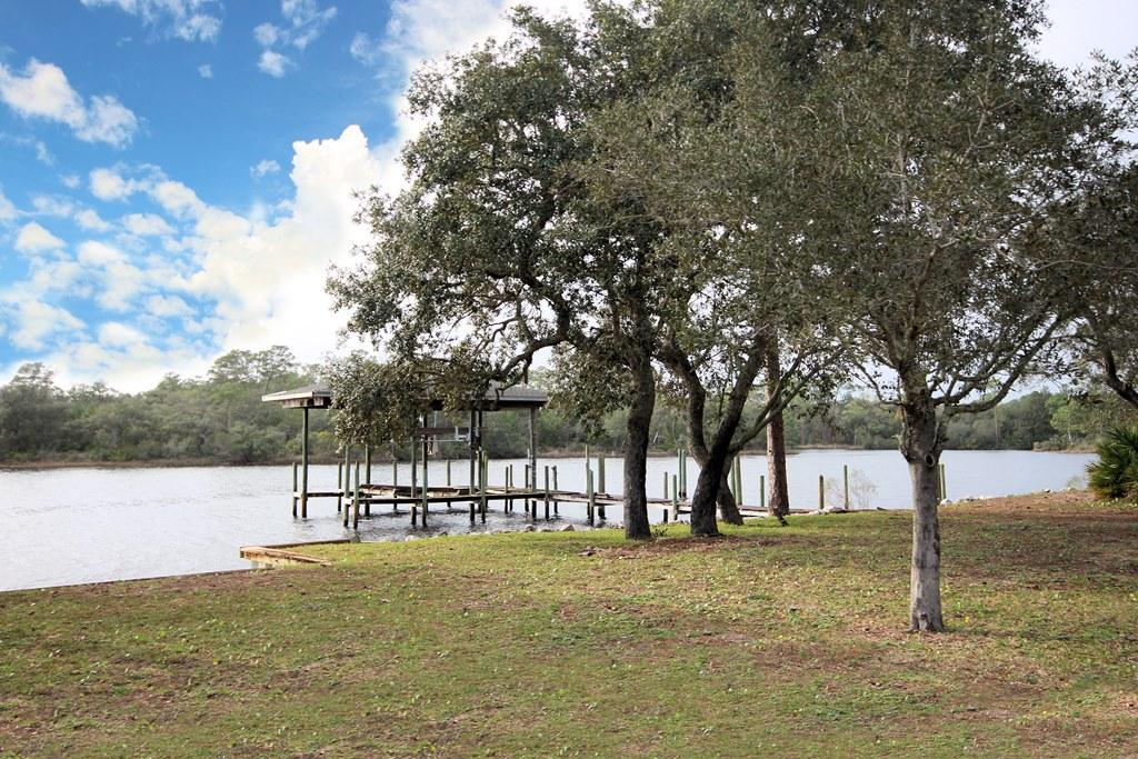 VALPARAISO PINECREST 6 - Land