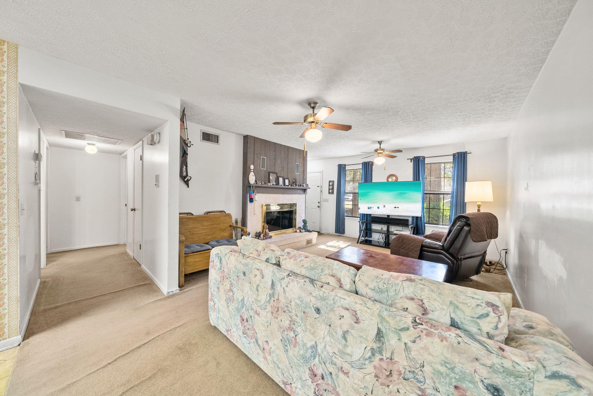 NO RECORDED SUBDIVISION - Residential