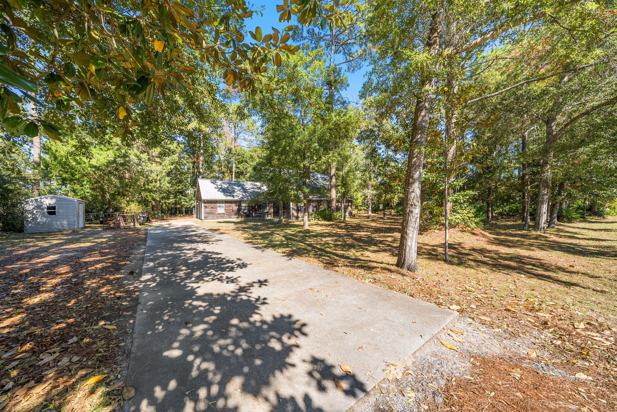 NO RECORDED SUBDIVISION - Residential