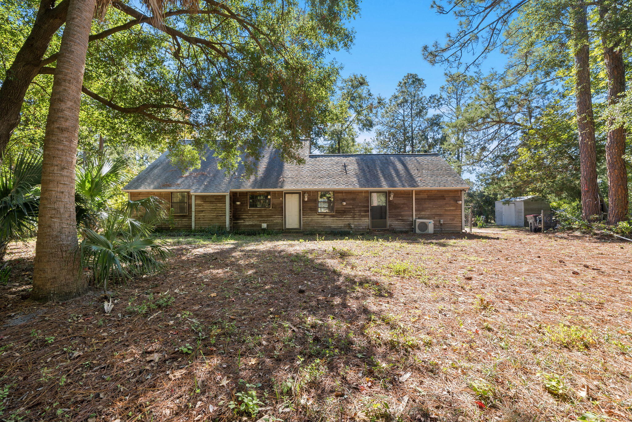 NO RECORDED SUBDIVISION - Residential