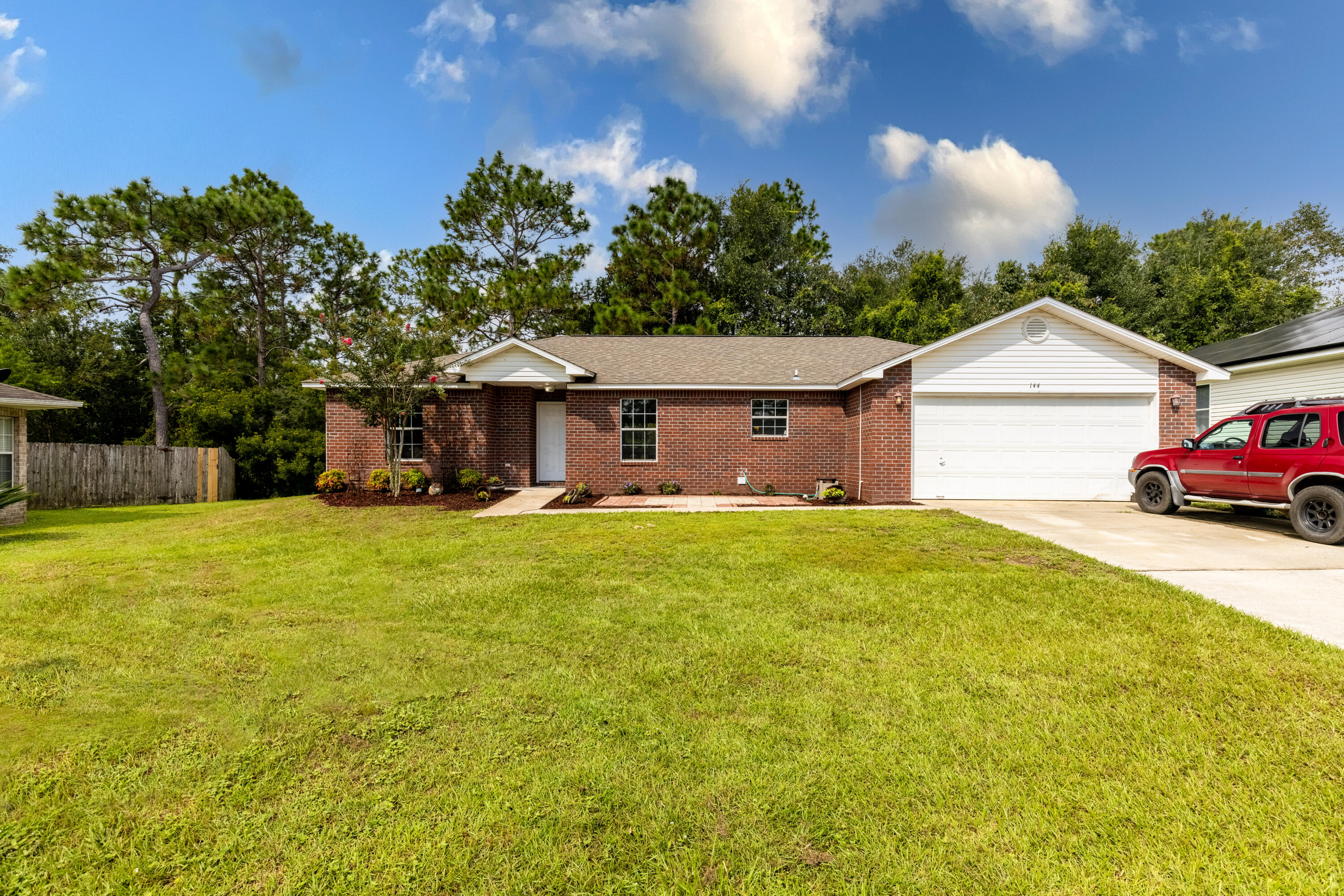 REDSTONE ESTATES - Residential