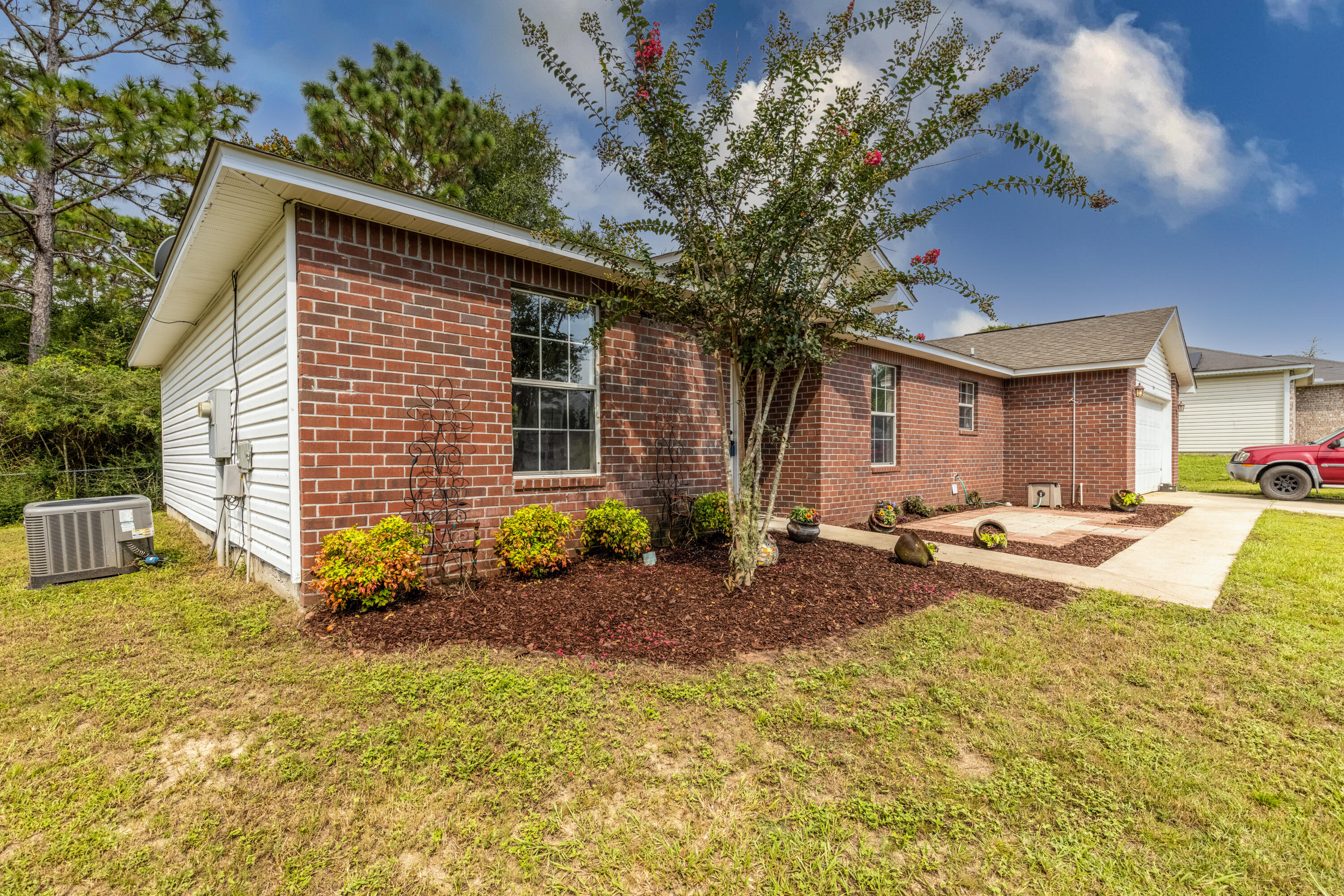 REDSTONE ESTATES - Residential