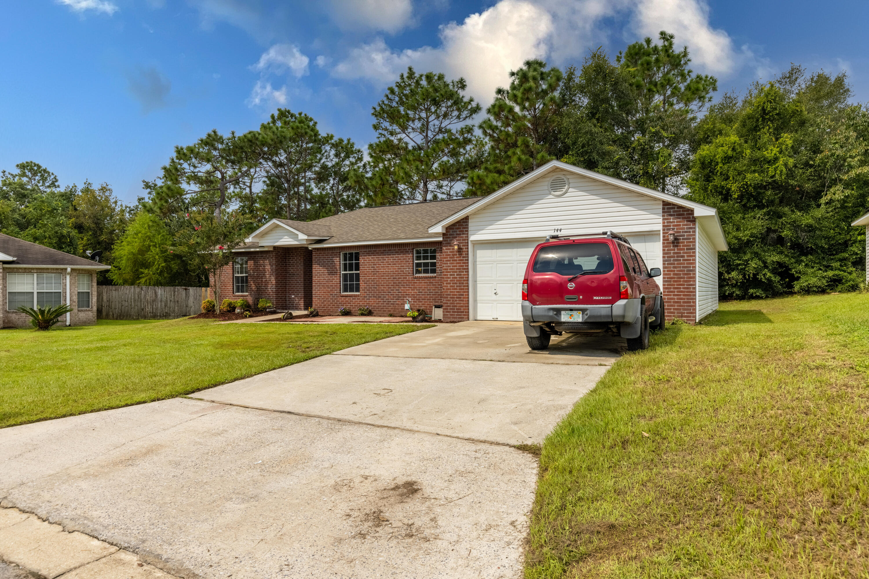 REDSTONE ESTATES - Residential