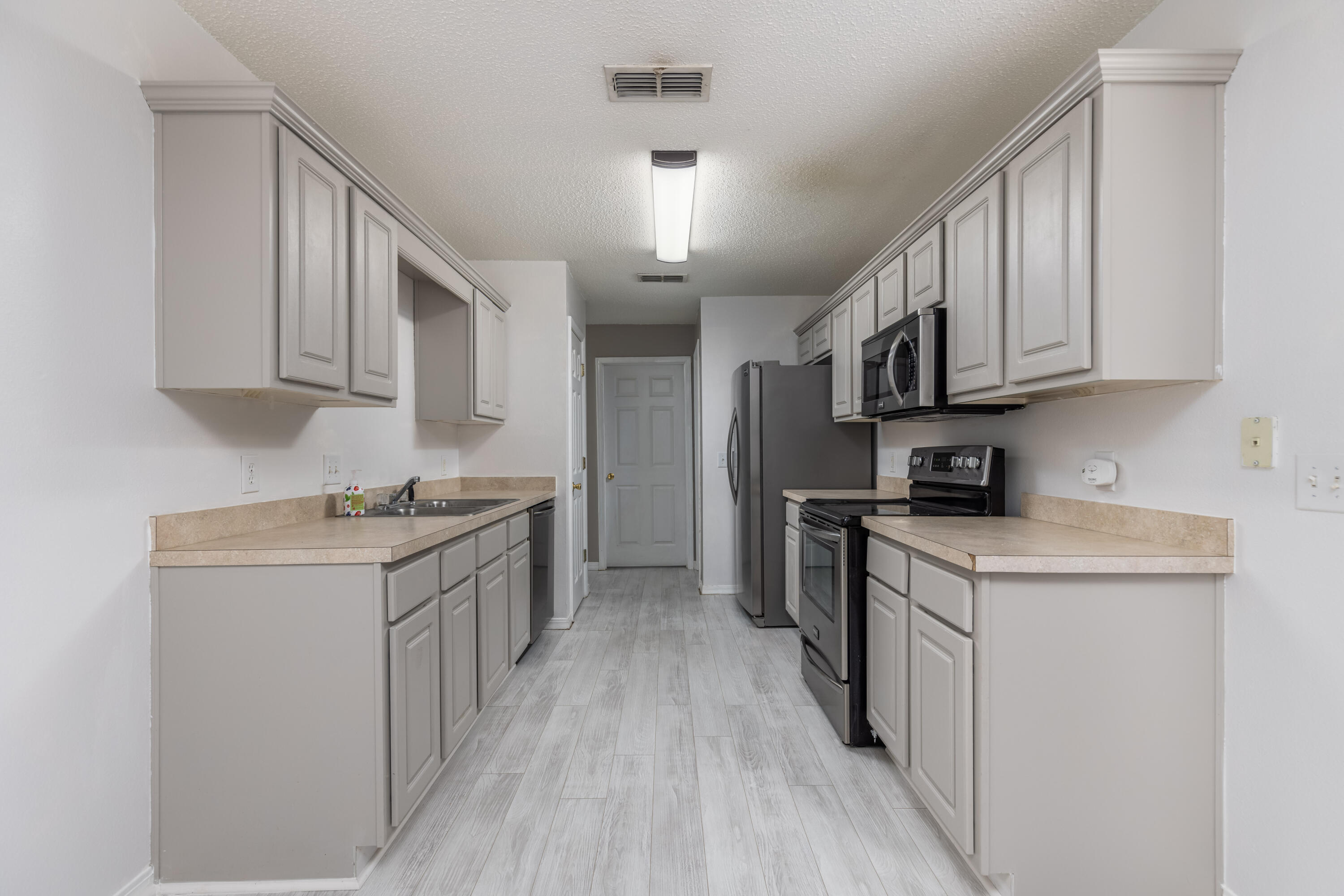 REDSTONE ESTATES - Residential