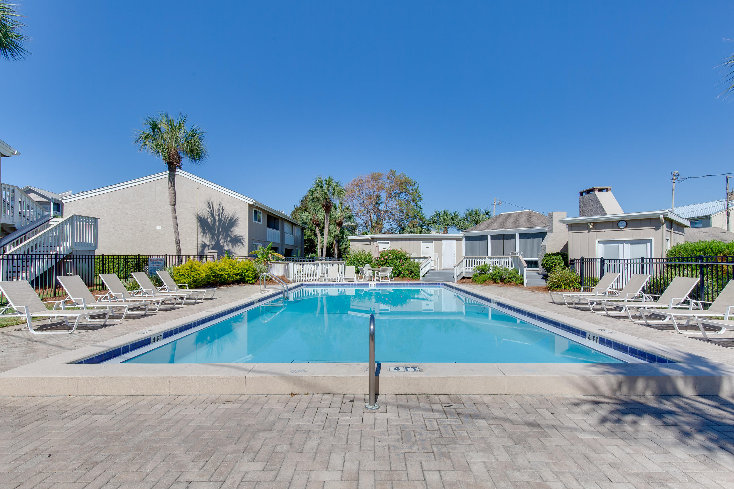 CHATEAU LA MER CONDO - Residential