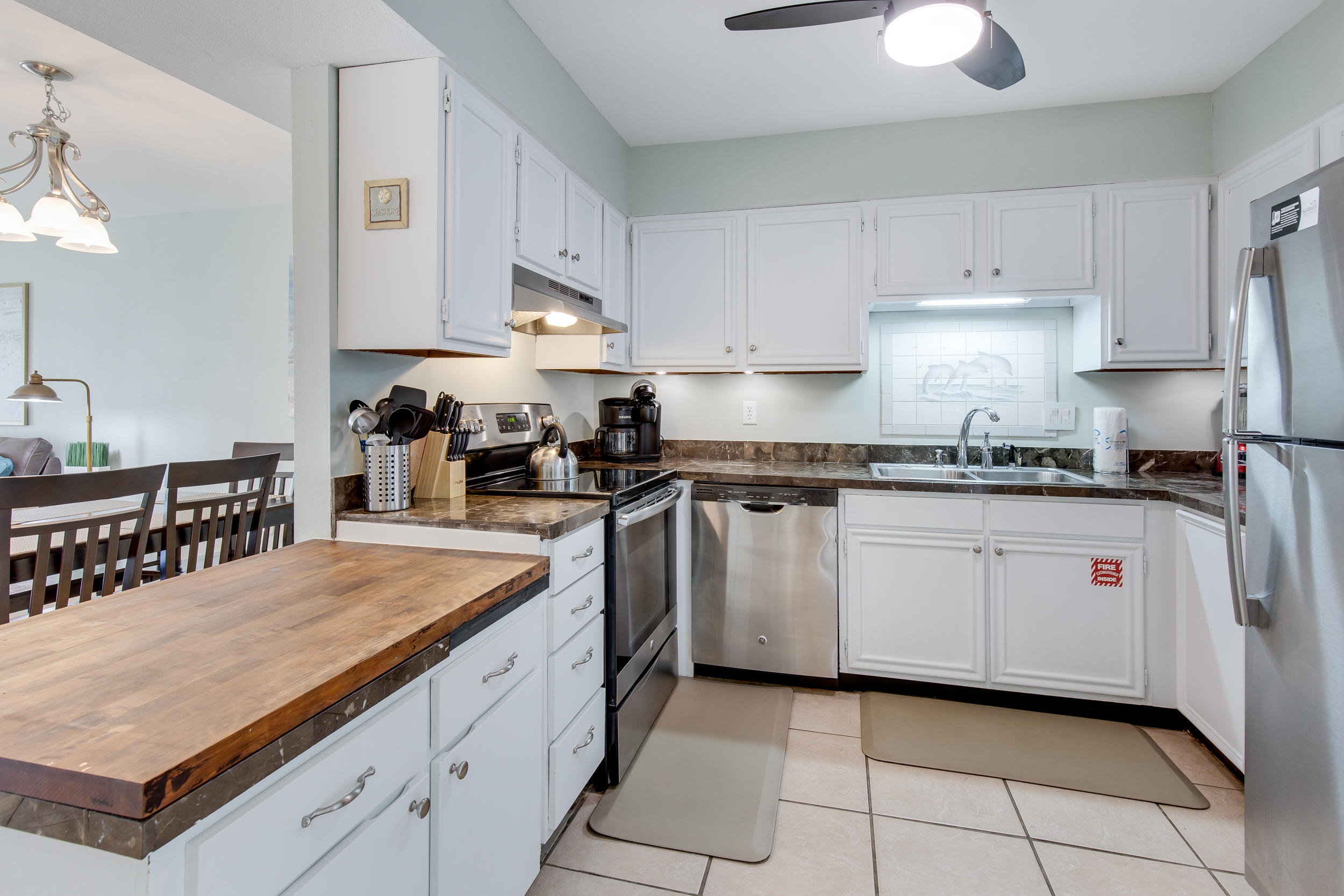 CHATEAU LA MER CONDO - Residential