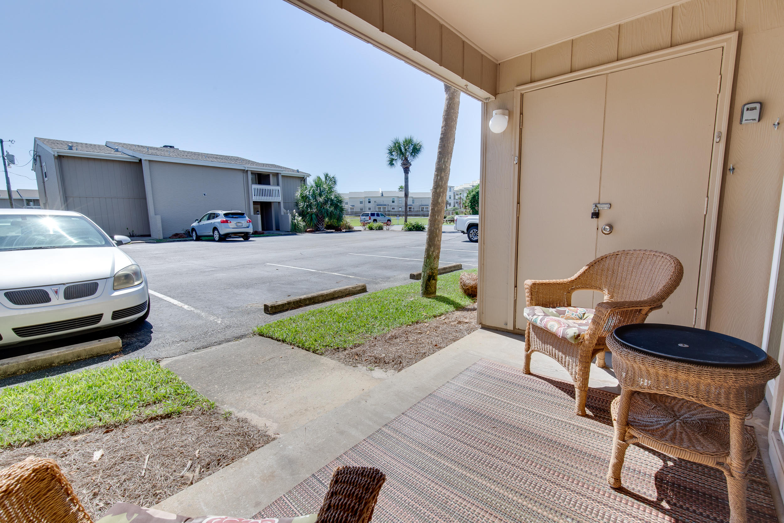 CHATEAU LA MER CONDO - Residential