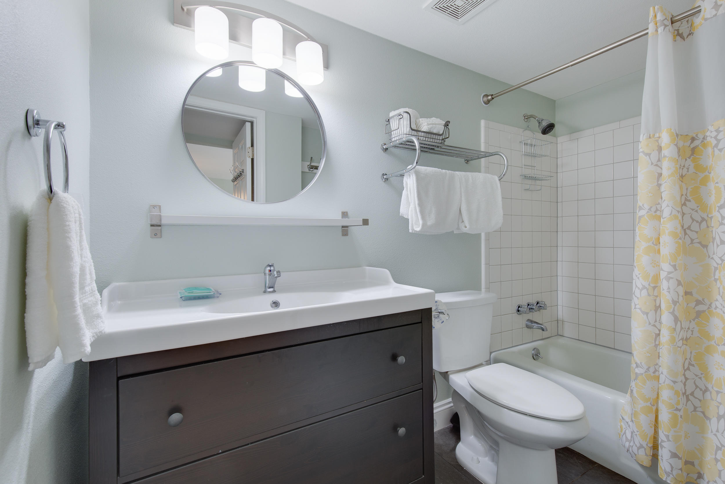 CHATEAU LA MER CONDO - Residential