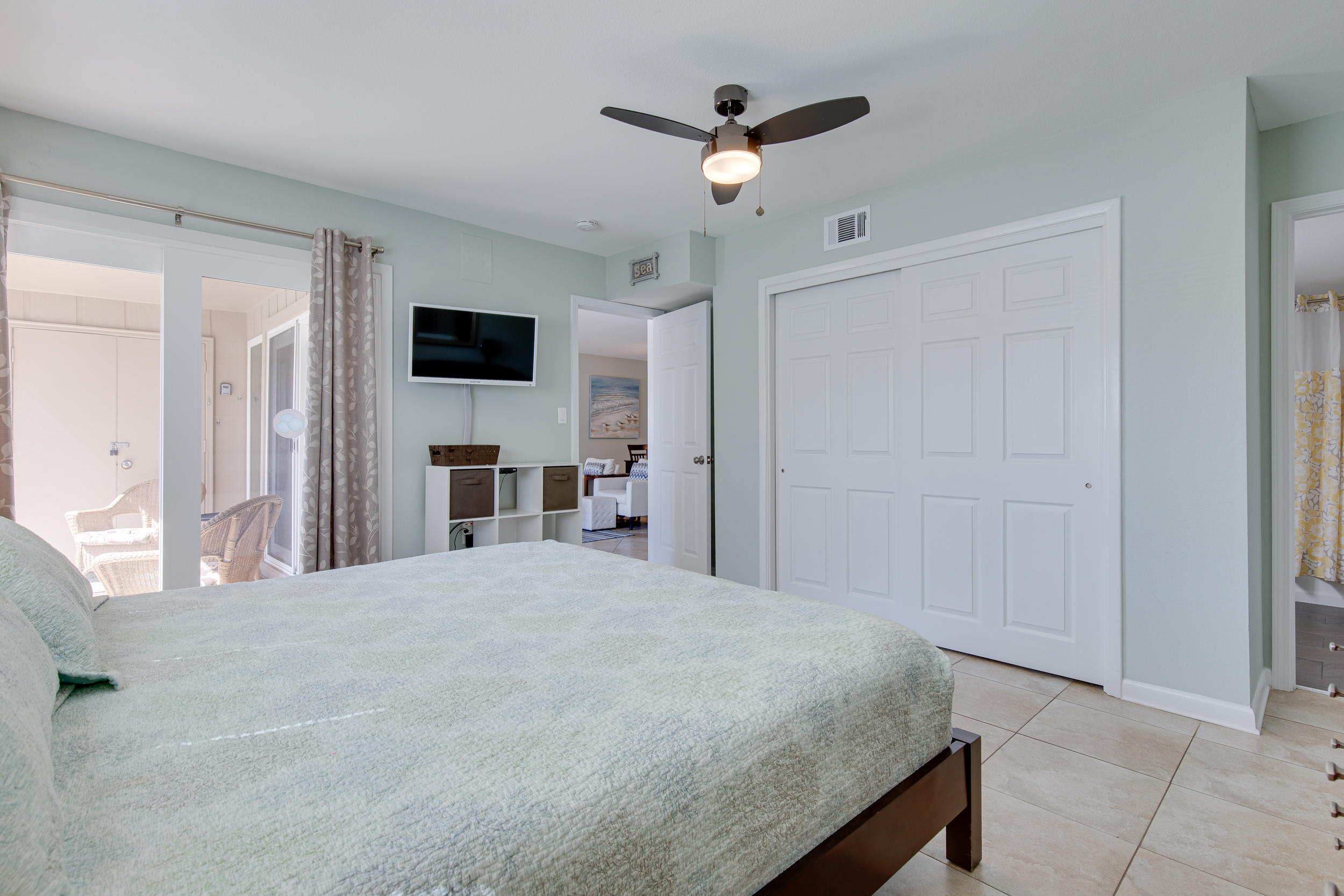 CHATEAU LA MER CONDO - Residential