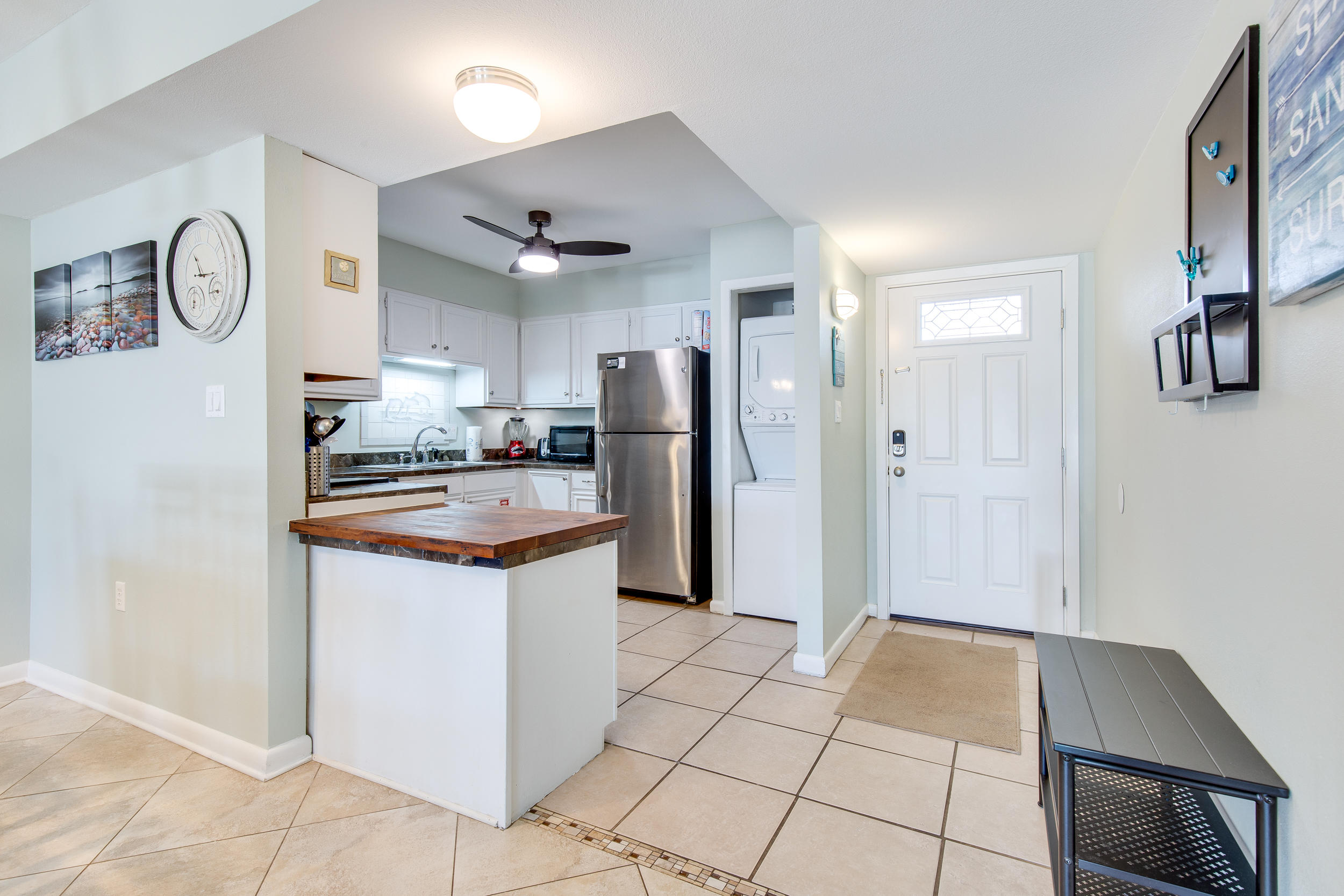 CHATEAU LA MER CONDO - Residential