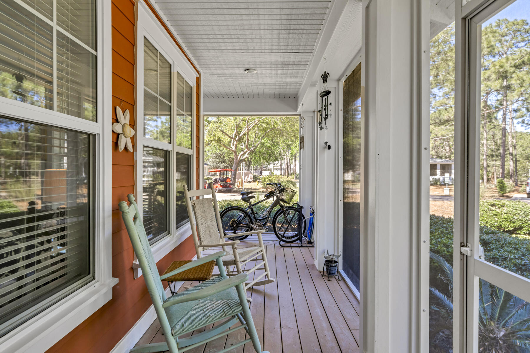 LAUREL GROVE - Residential