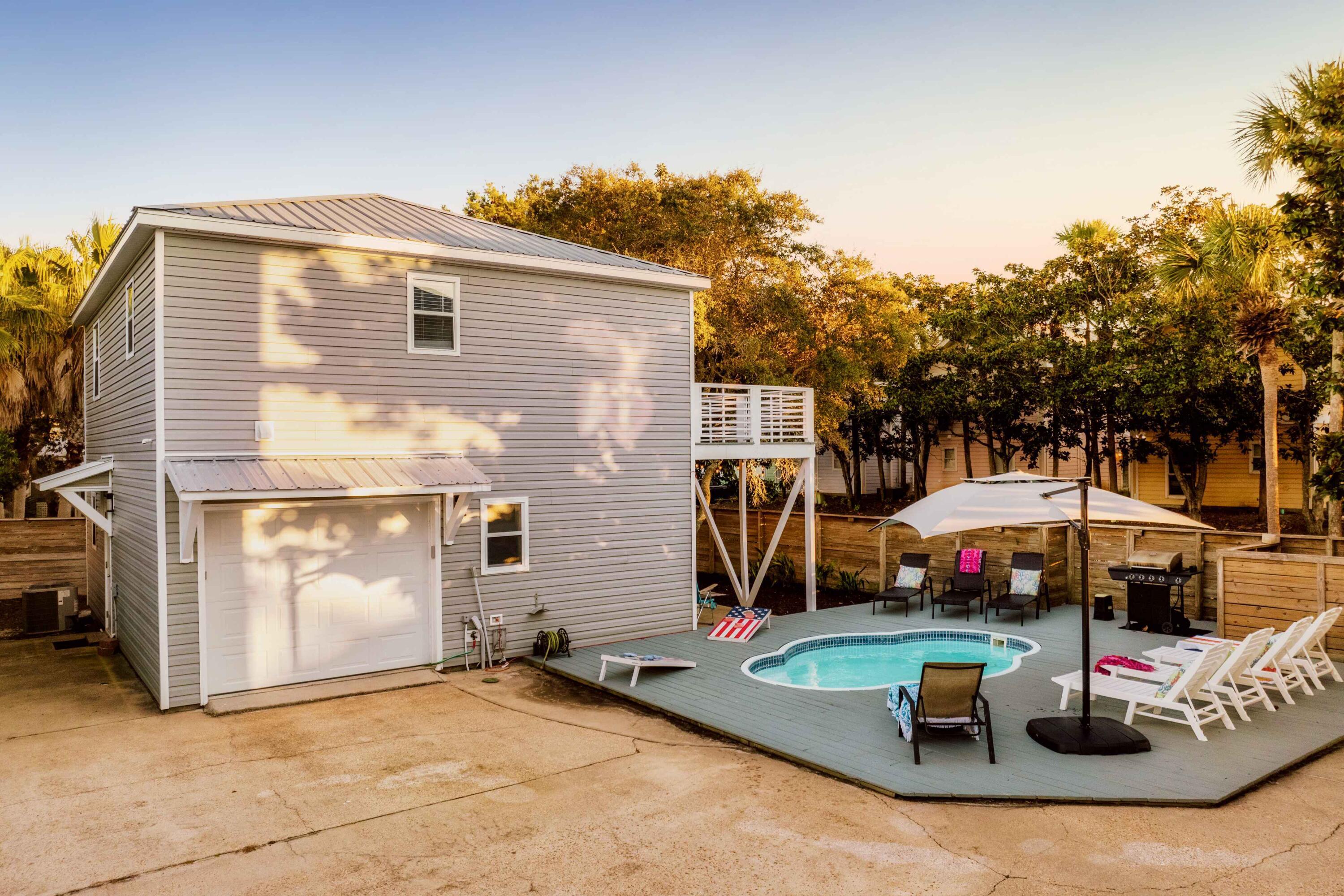 CRYSTAL BEACH - Residential