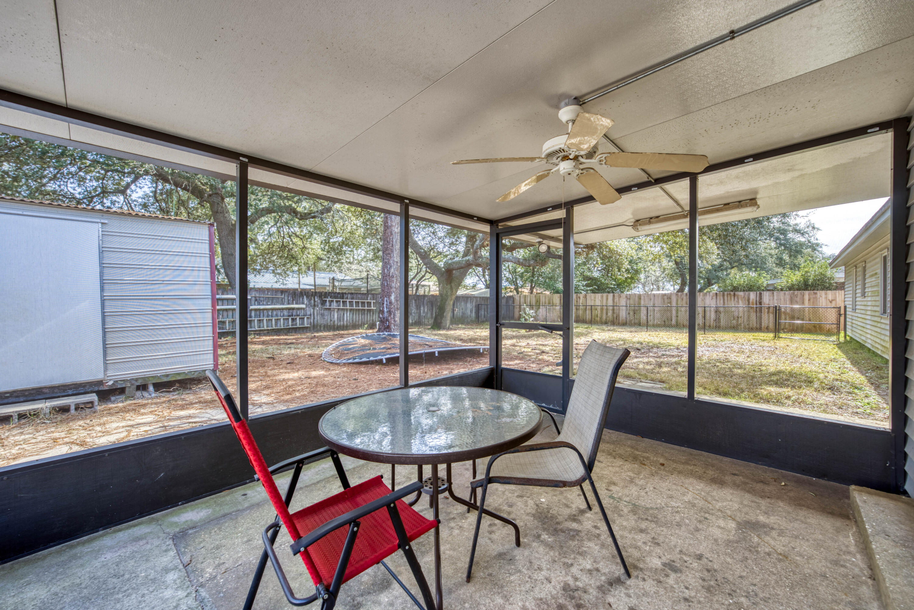 SHERWOOD FOREST - Residential