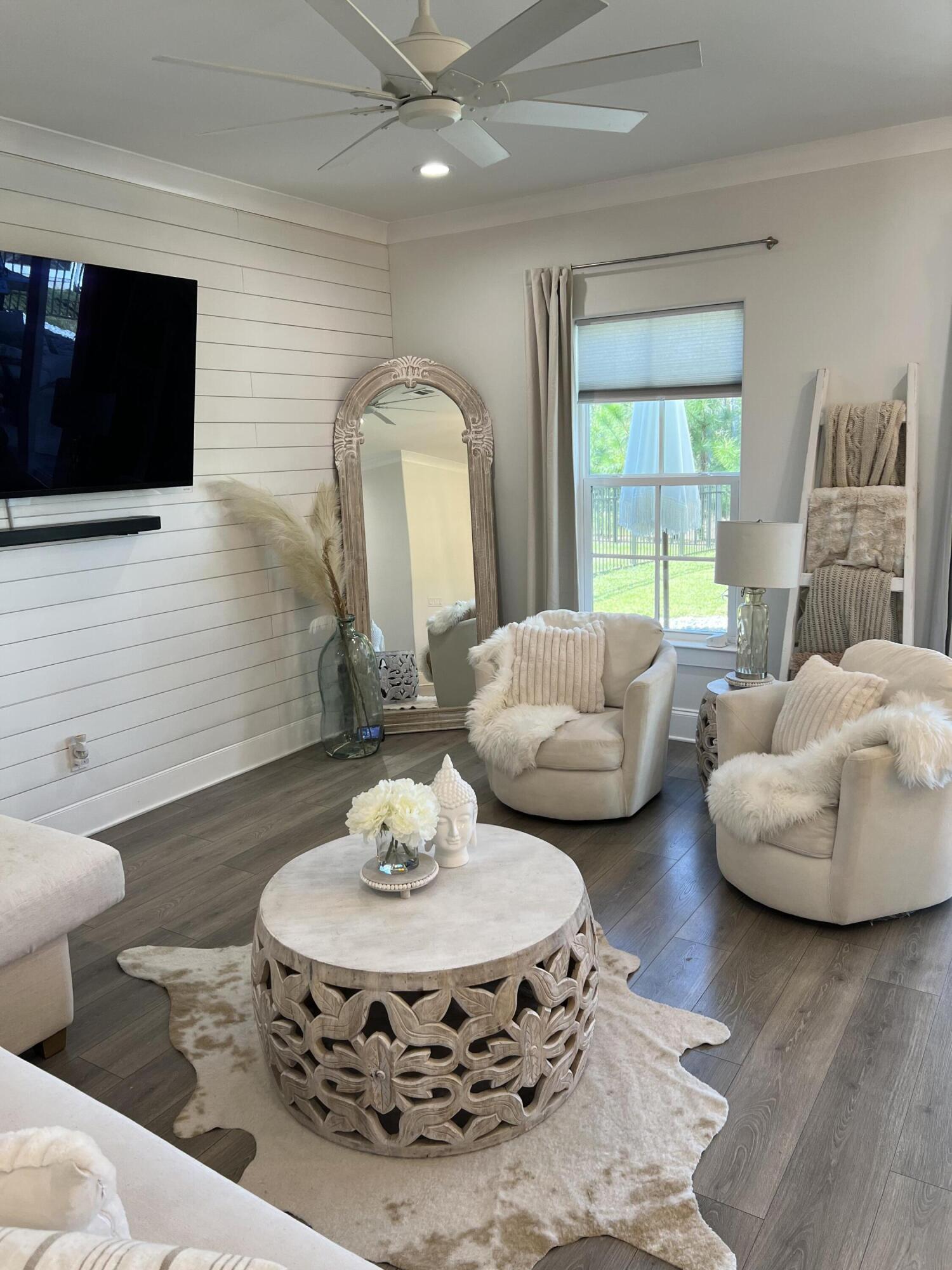 Sugar sands estate - Residential Lease