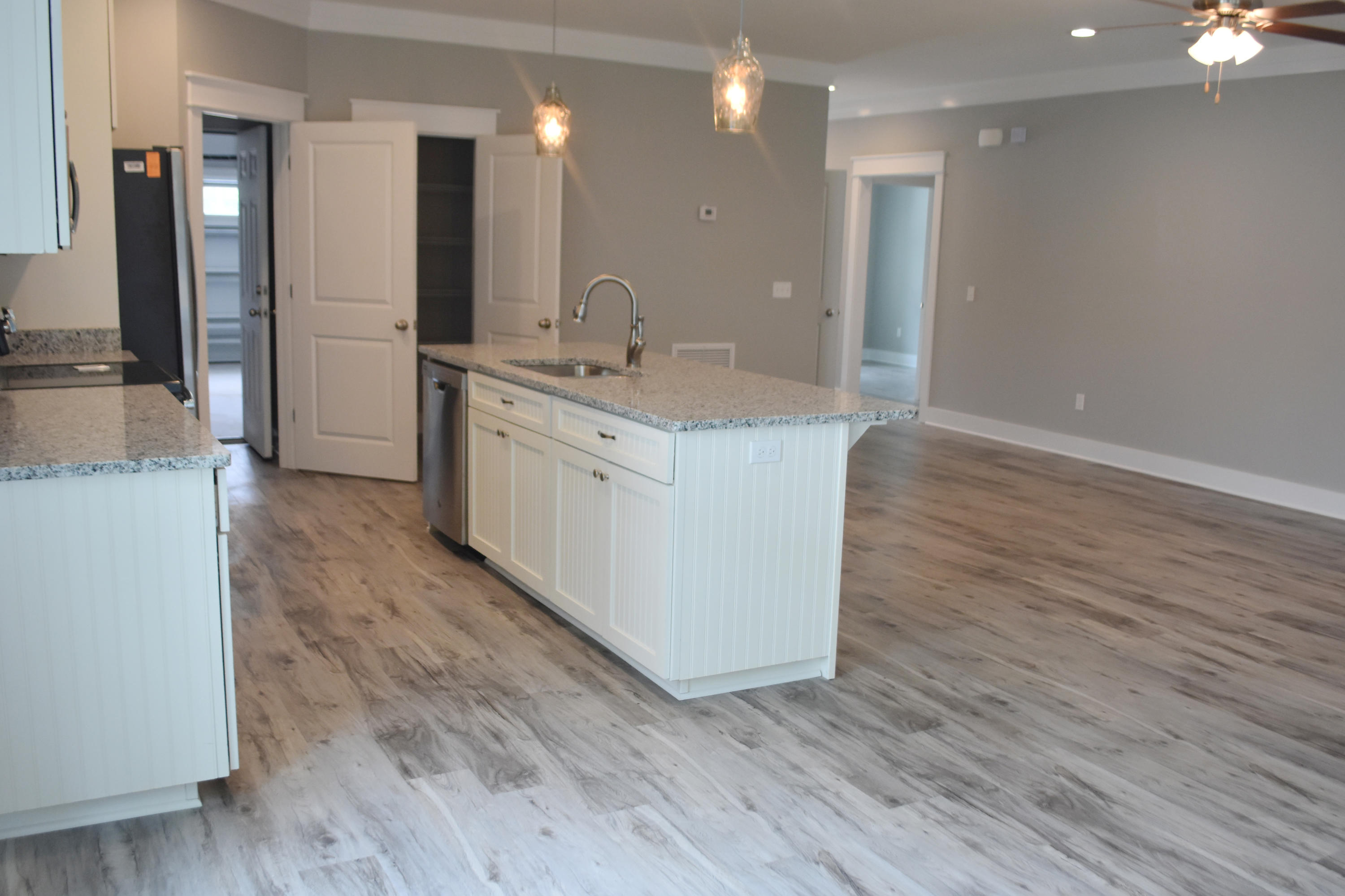 OAKFIELD ESTATES - Residential Lease