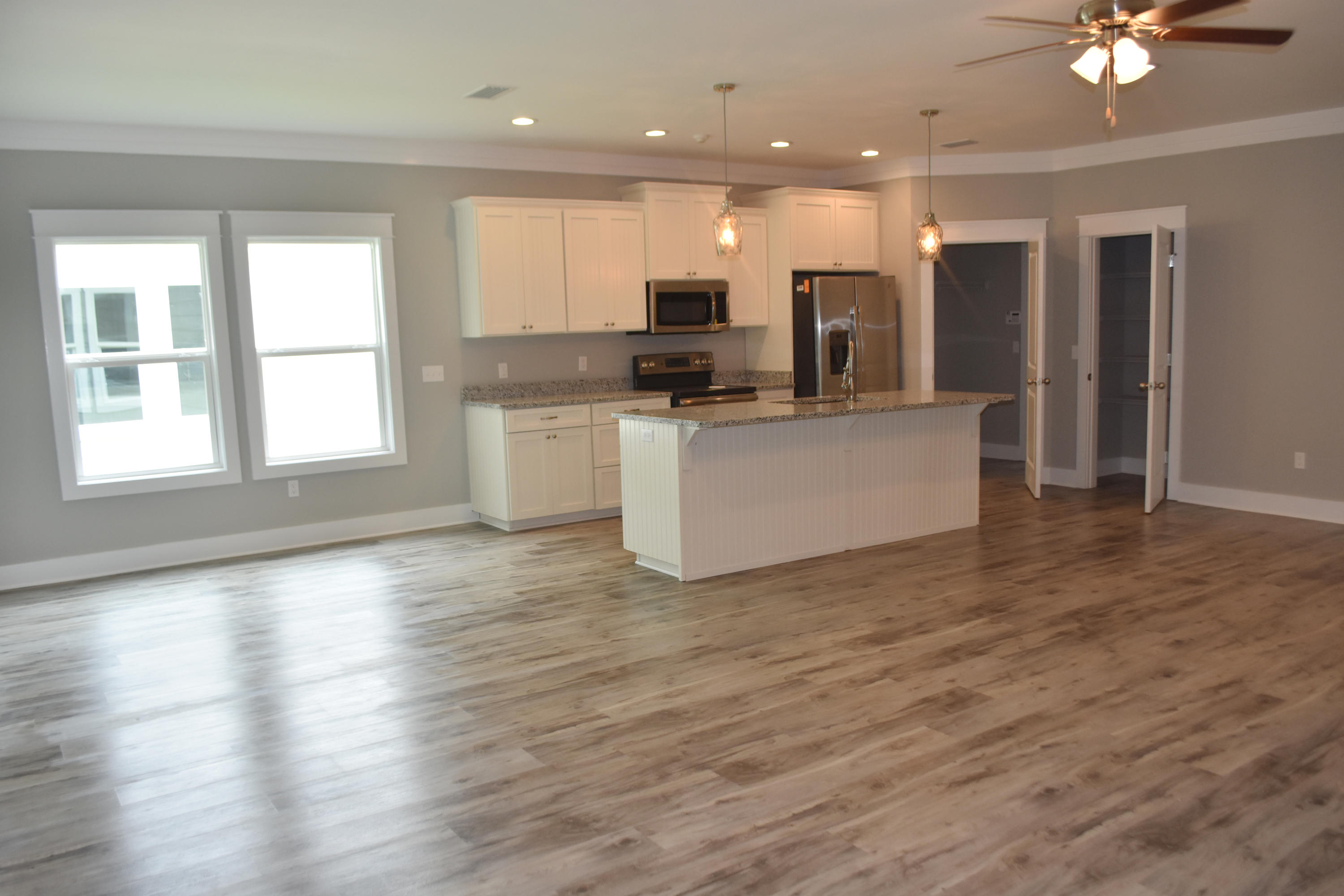 OAKFIELD ESTATES - Residential Lease