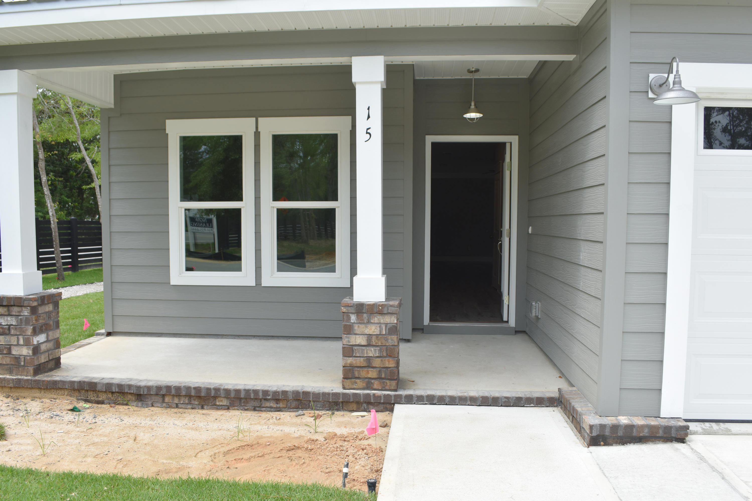 OAKFIELD ESTATES - Residential Lease