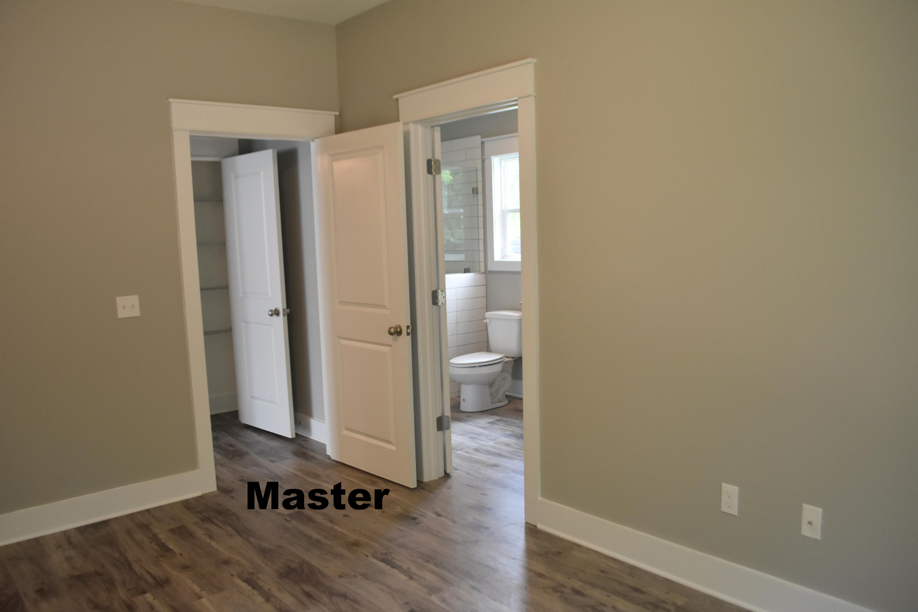 OAKFIELD ESTATES - Residential Lease